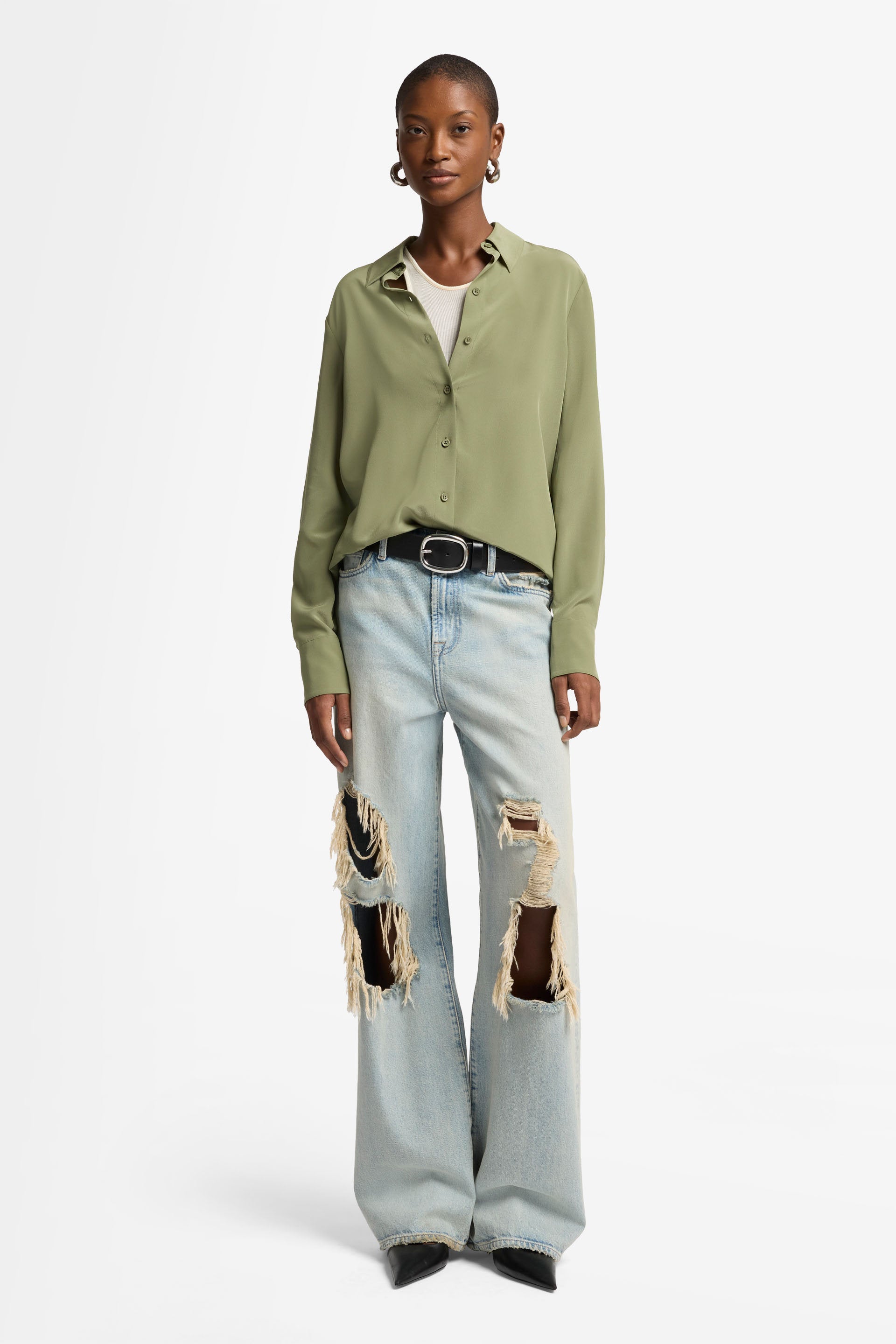 7 For All Mankind_LS Slim Fit Blouse Silk Army_7N589480-ARM_ARM_02