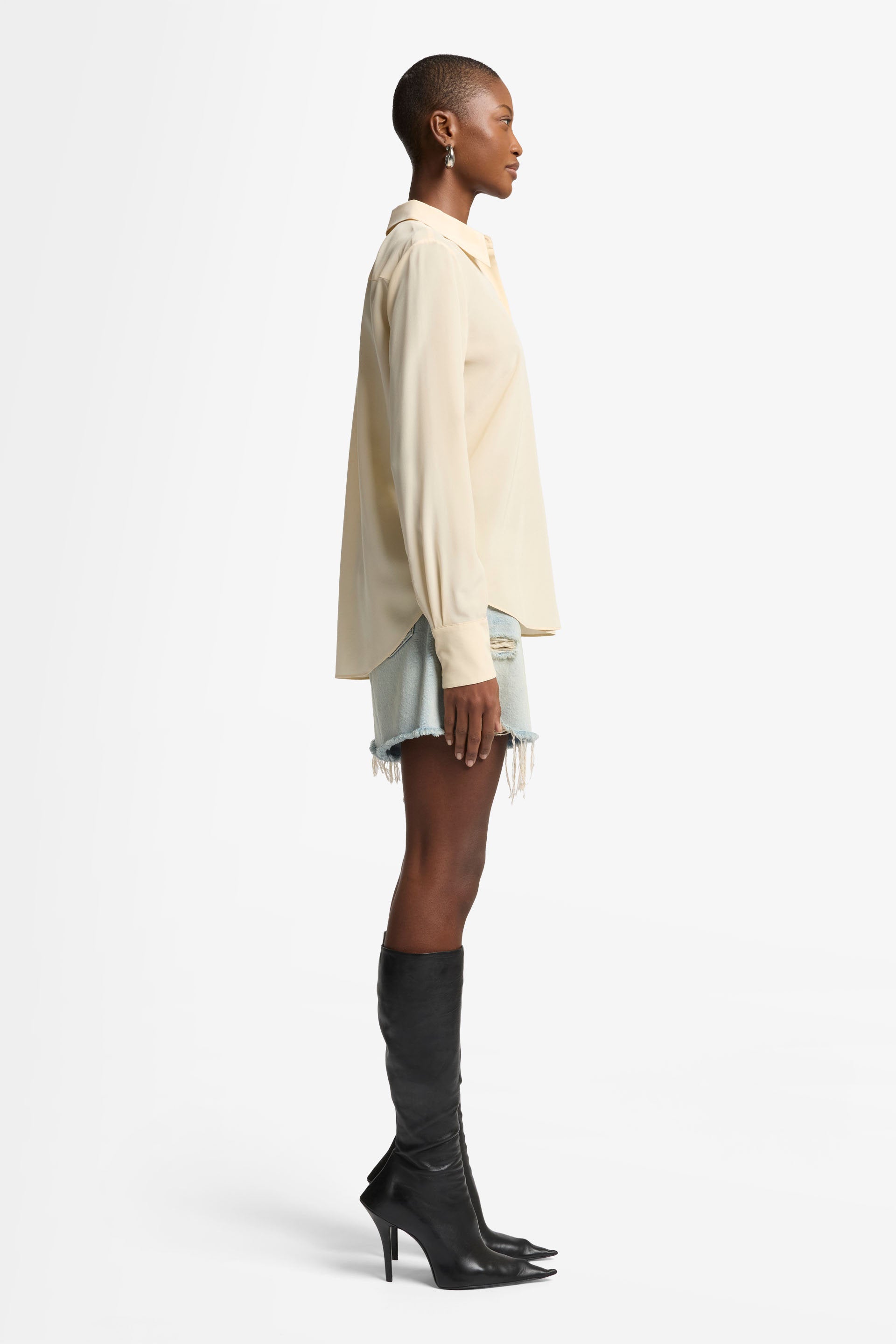 7 For All Mankind_LS Slim Fit Blouse Silk Sand_7N589480-SAN_SAN_06