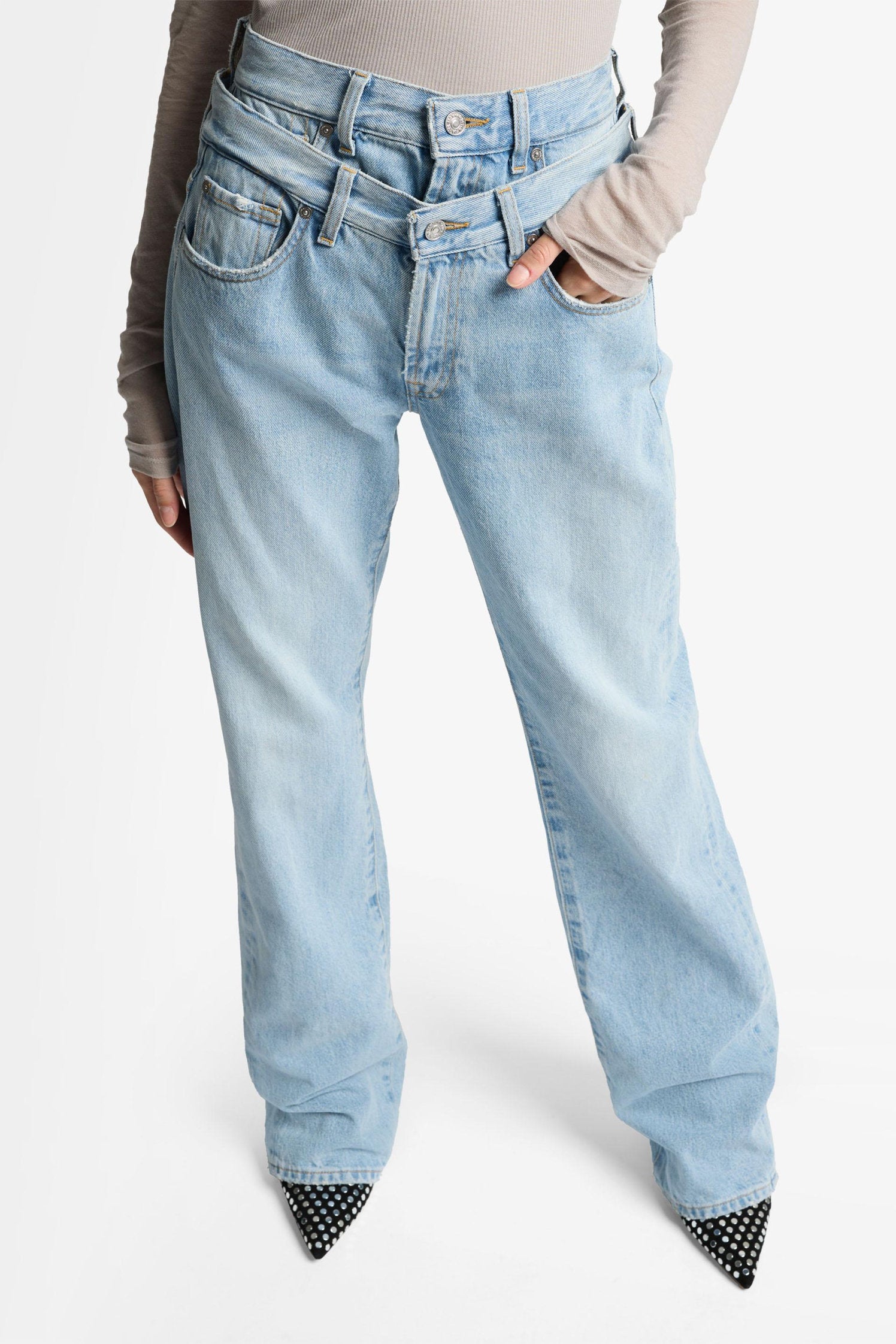 7 For All Mankind_Double Waisted Trouser Bleach_7N839E35-BHL_BHL_04