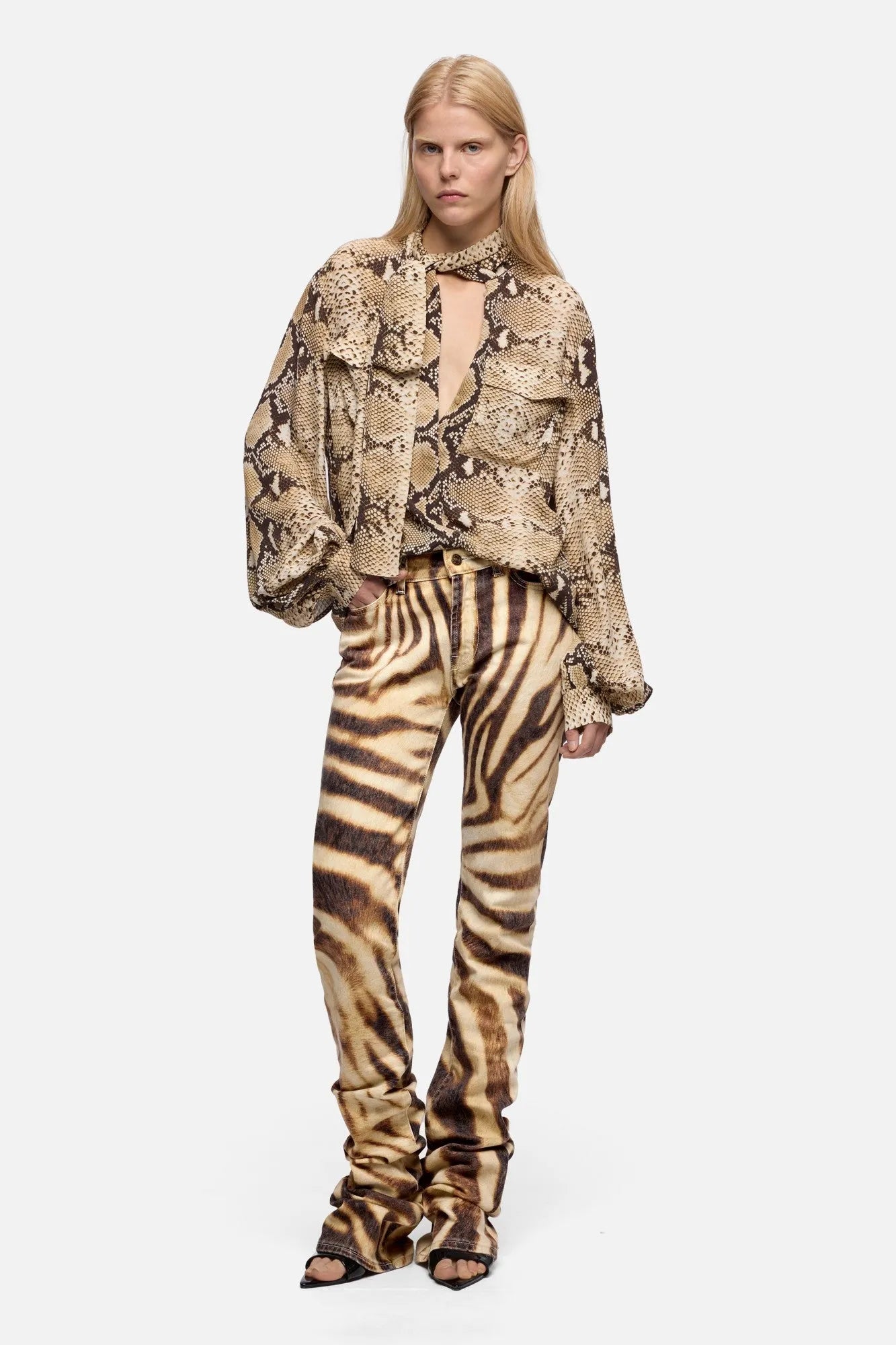 7 For All Mankind Snake Women Balloon Sleeve Blouse in Viscose SKU: 7N9H0G80_3HE Image 02