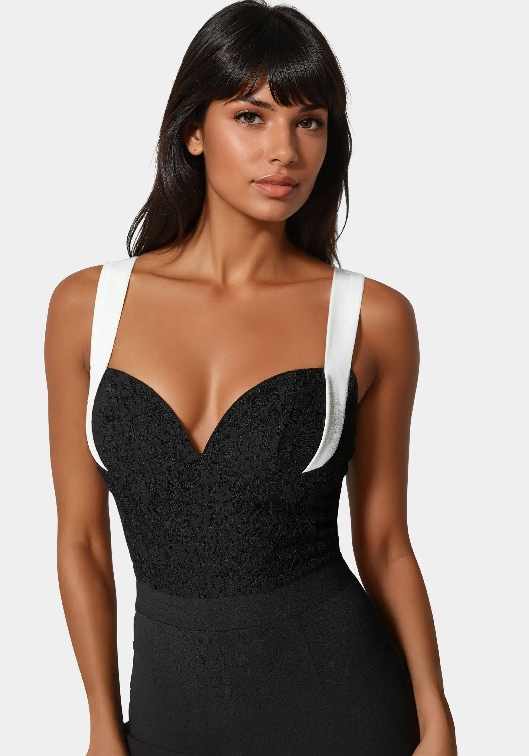 Bebe_Lace Insert Flared Jumpsuit_7SKG0161BE_BLACK - WHITE ALYSSUM_04