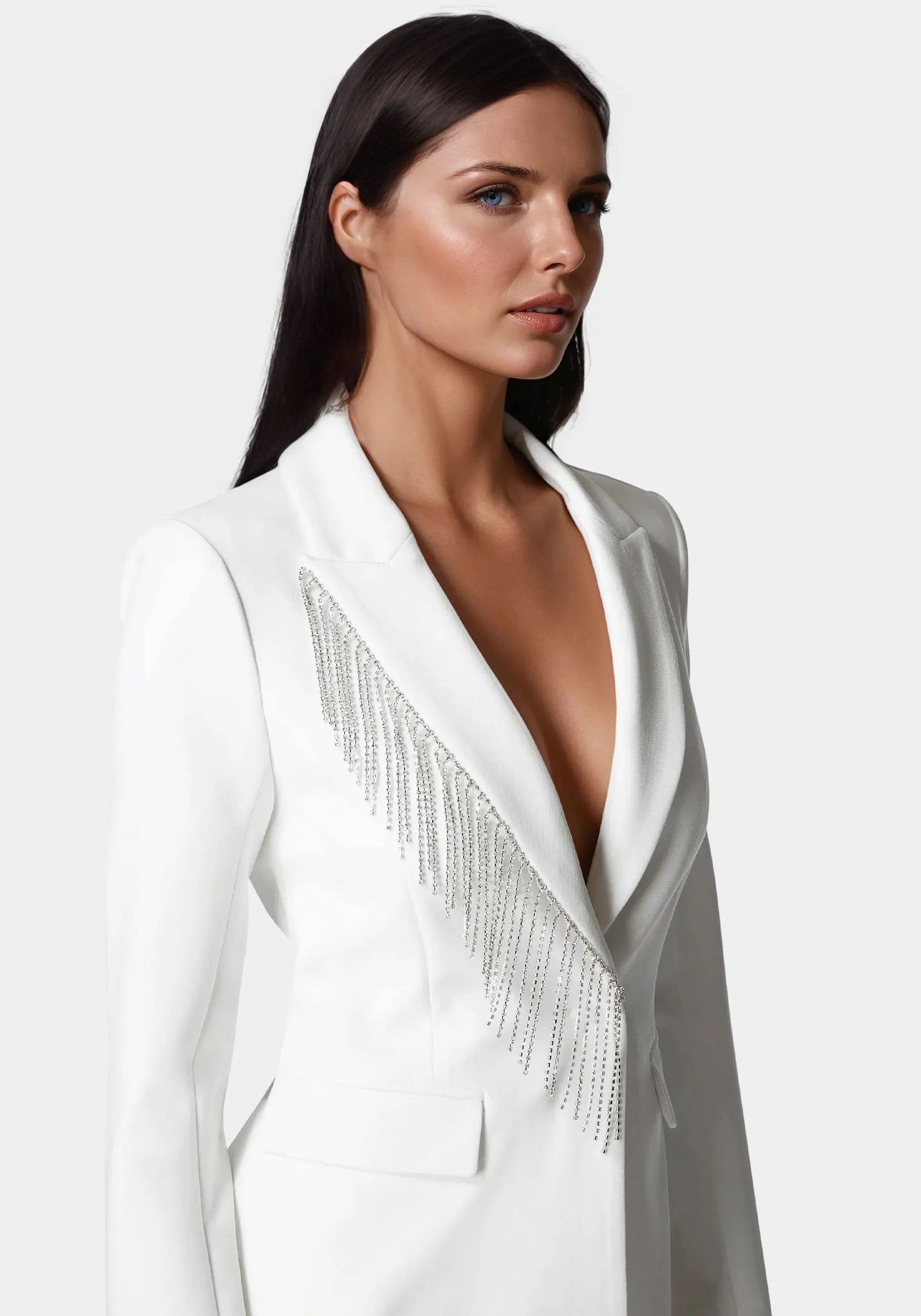 Bebe_Rhinestone Fringe Tailored Blazer_7SWJ0204BE_WHITE ALYSSUM_04