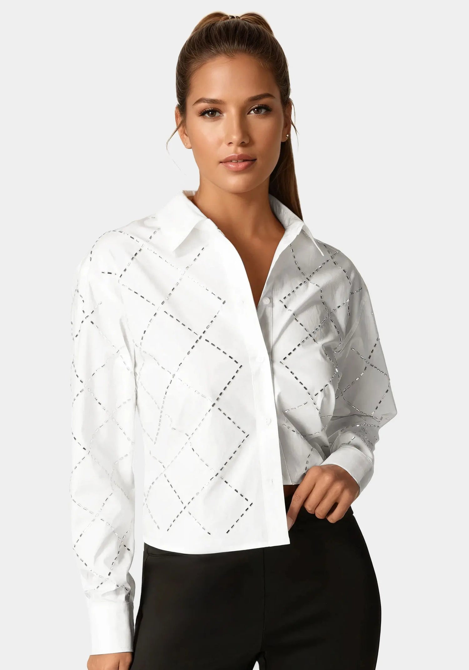 Bebe_Rhinestone Long Sleeve Blouse_7SWL0221BE_WHITE ALYSSUM_01