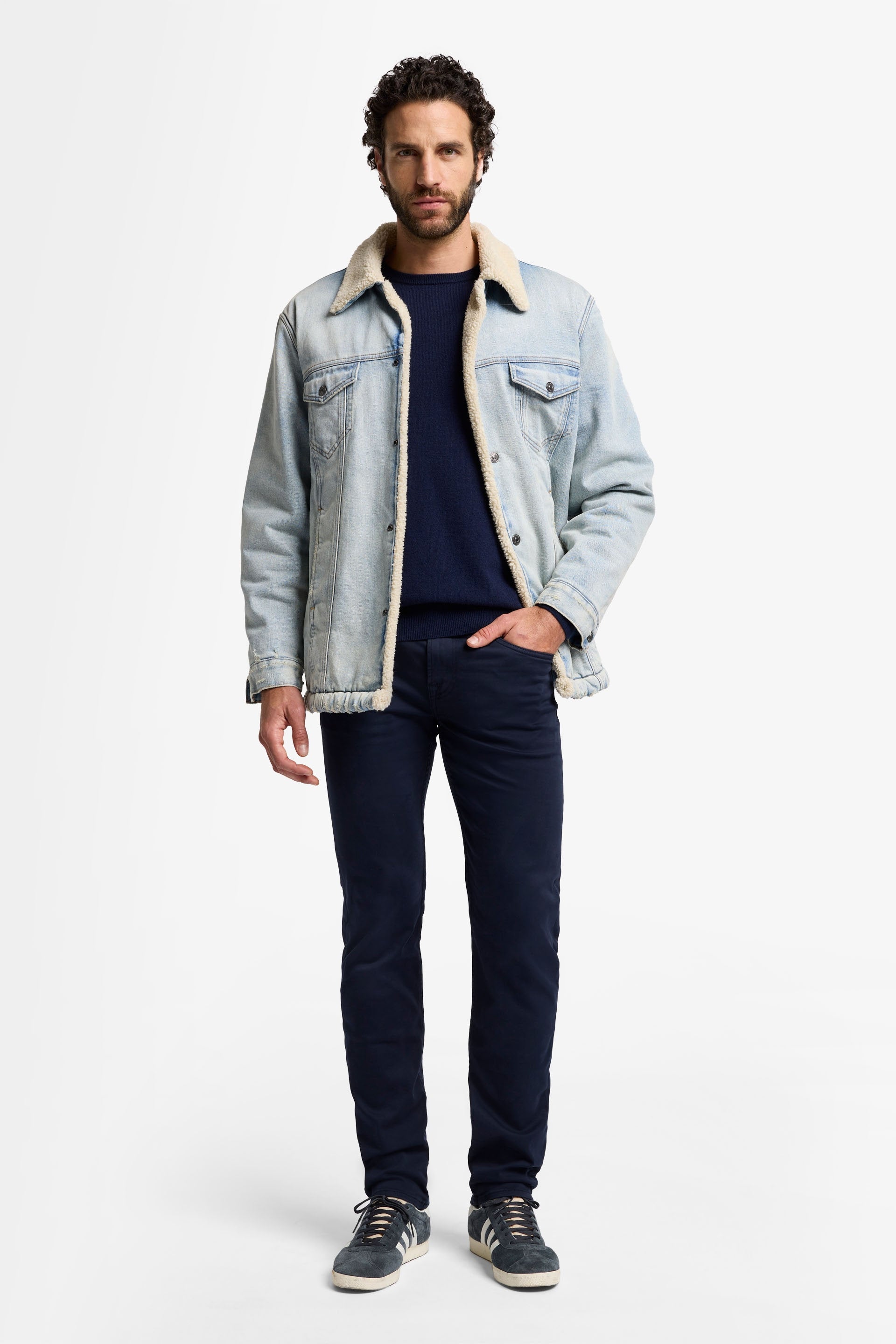 7 For All Mankind_Slimmy Luxe Performance Navy_7T036V60-EBL_EBL_02