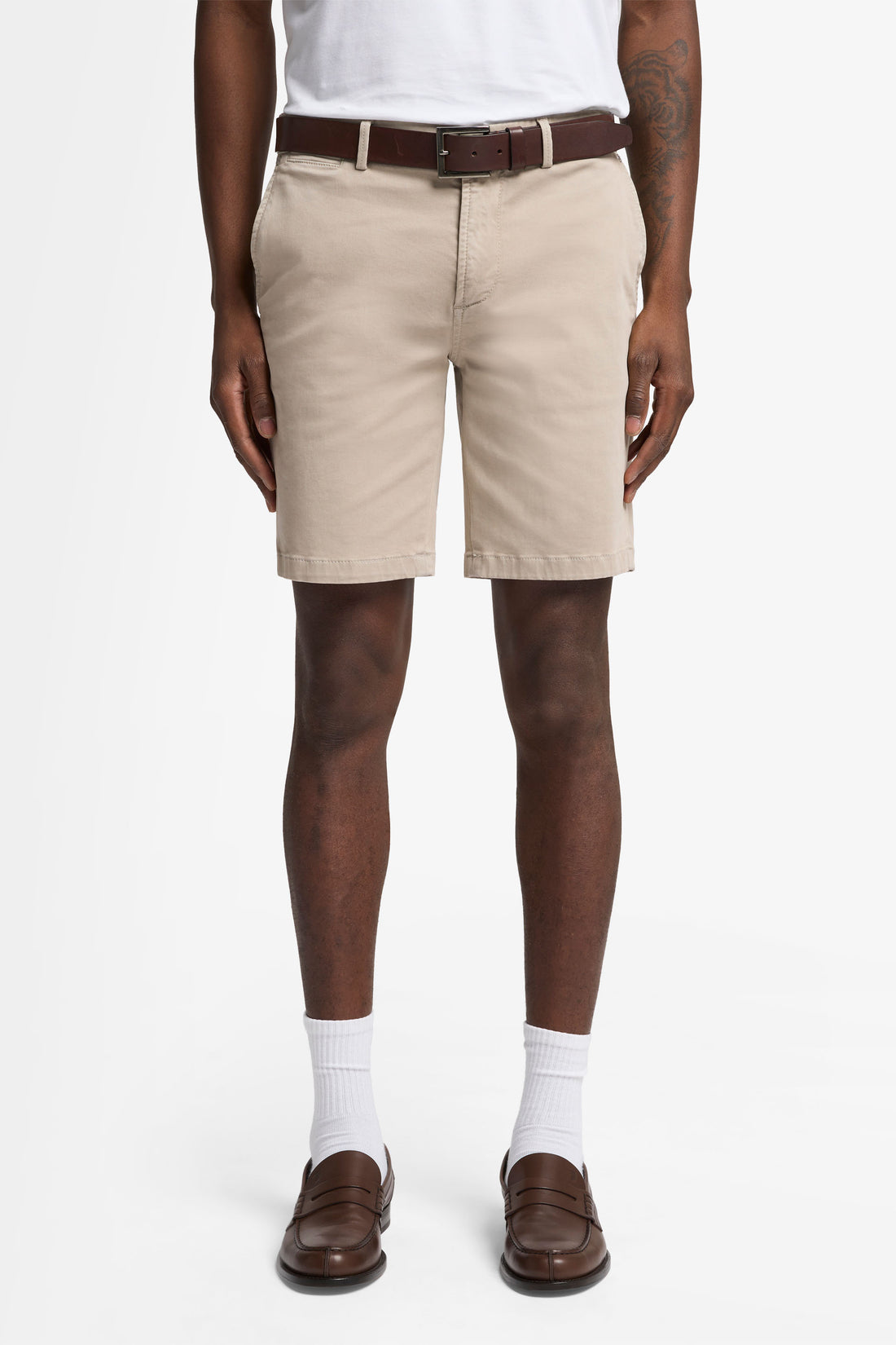 7 For All Mankind_Slimmy Shorts Sateen Sunbuff_7T105T49-UFF_UFF_02