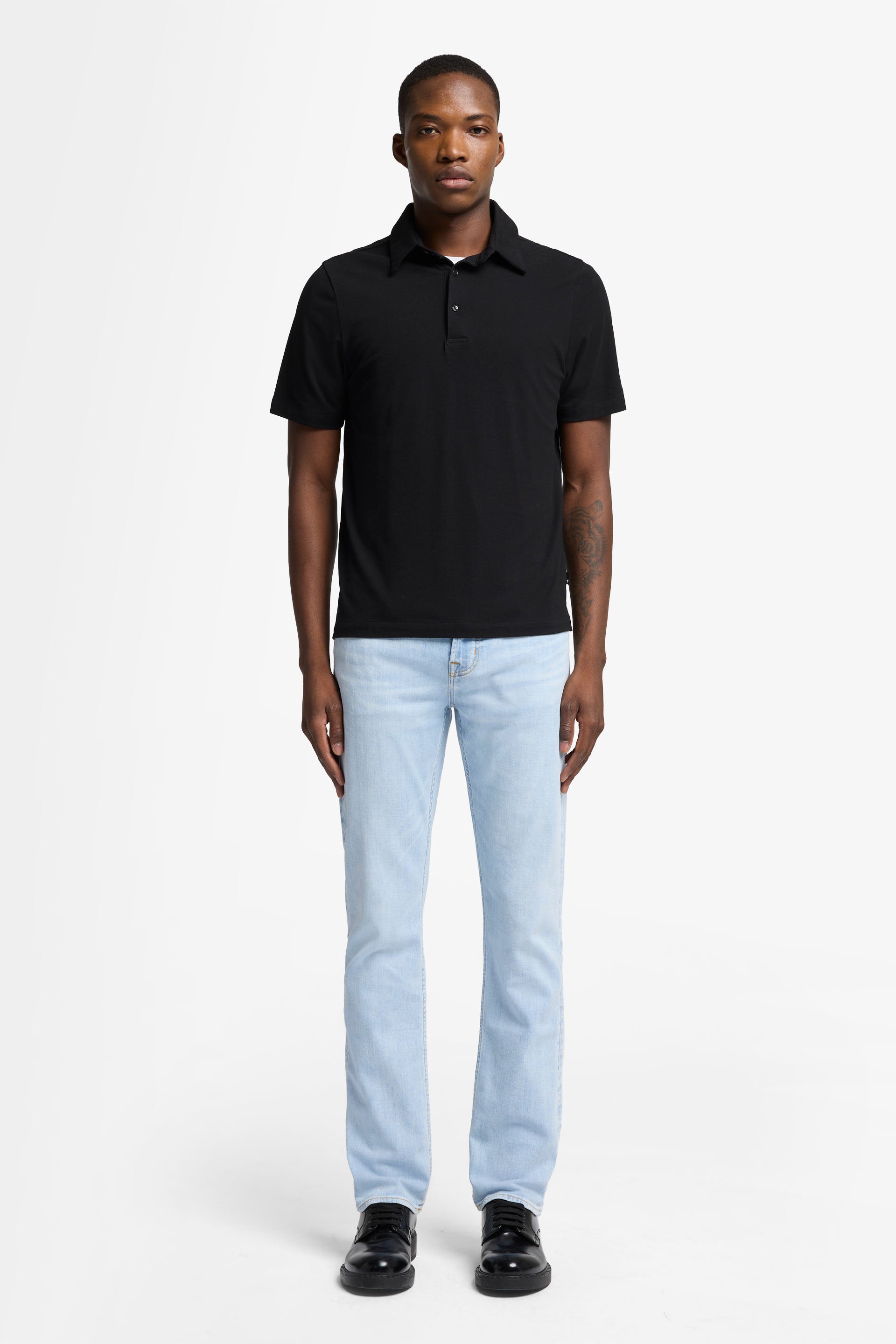 7 For All Mankind_The Straight Studio Blue_7T121R51-TUD_TUD_01