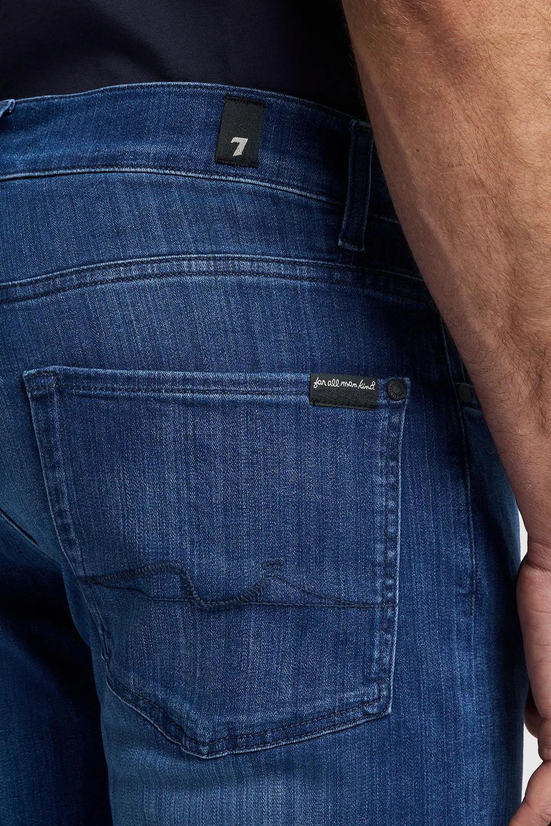 7 For All Mankind_Mid Blue_Standard in Luxe Performance_7T519A23_MID_03