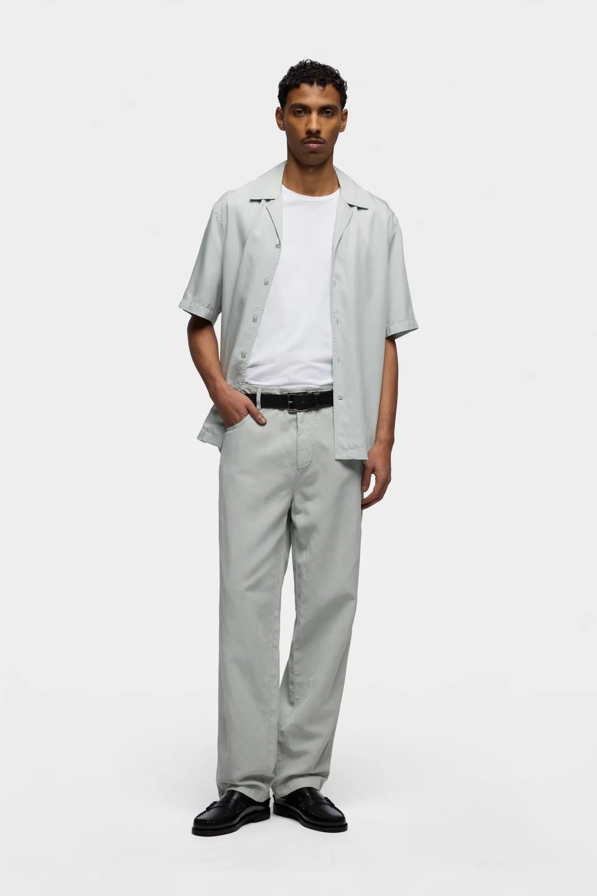 7 For All Mankind Dusty Blue Men Hybrid Jogger in Linen Blend SKU: 7TBY0E41_XGD Image 01