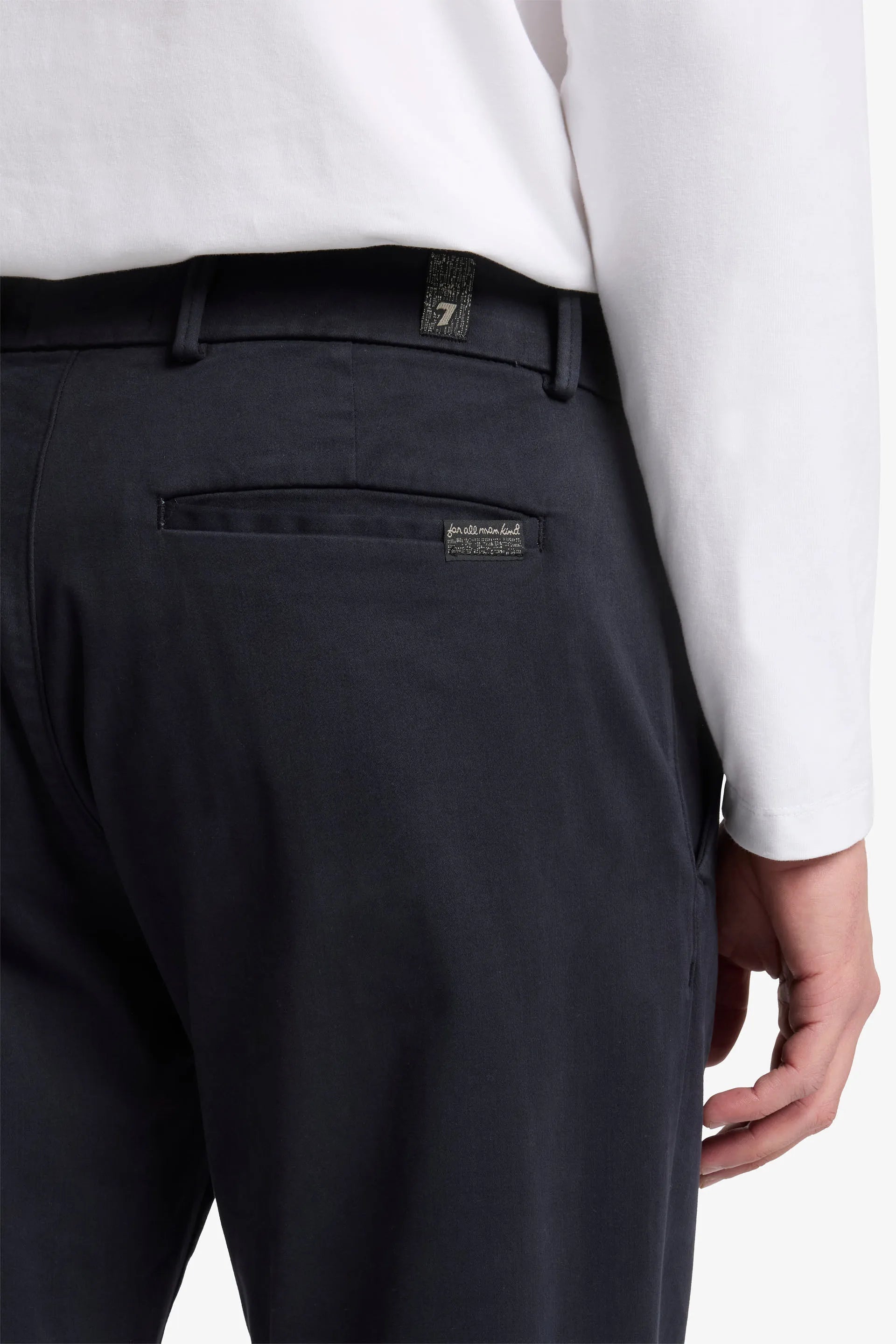 7 For All Mankind_Blue_Straight Chino in Luxe Performance Sateen_7TE31T49_1NG_03