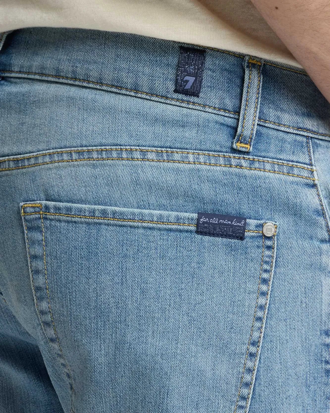 7 For All Mankind_Light Blue_Airweft The Straight_7TE7083L_1C2_03