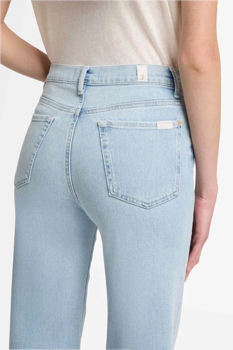 7 For All Mankind_Light Blue_MODERN DOJO in Luxe Vintage_7U330A91_1ZF_03