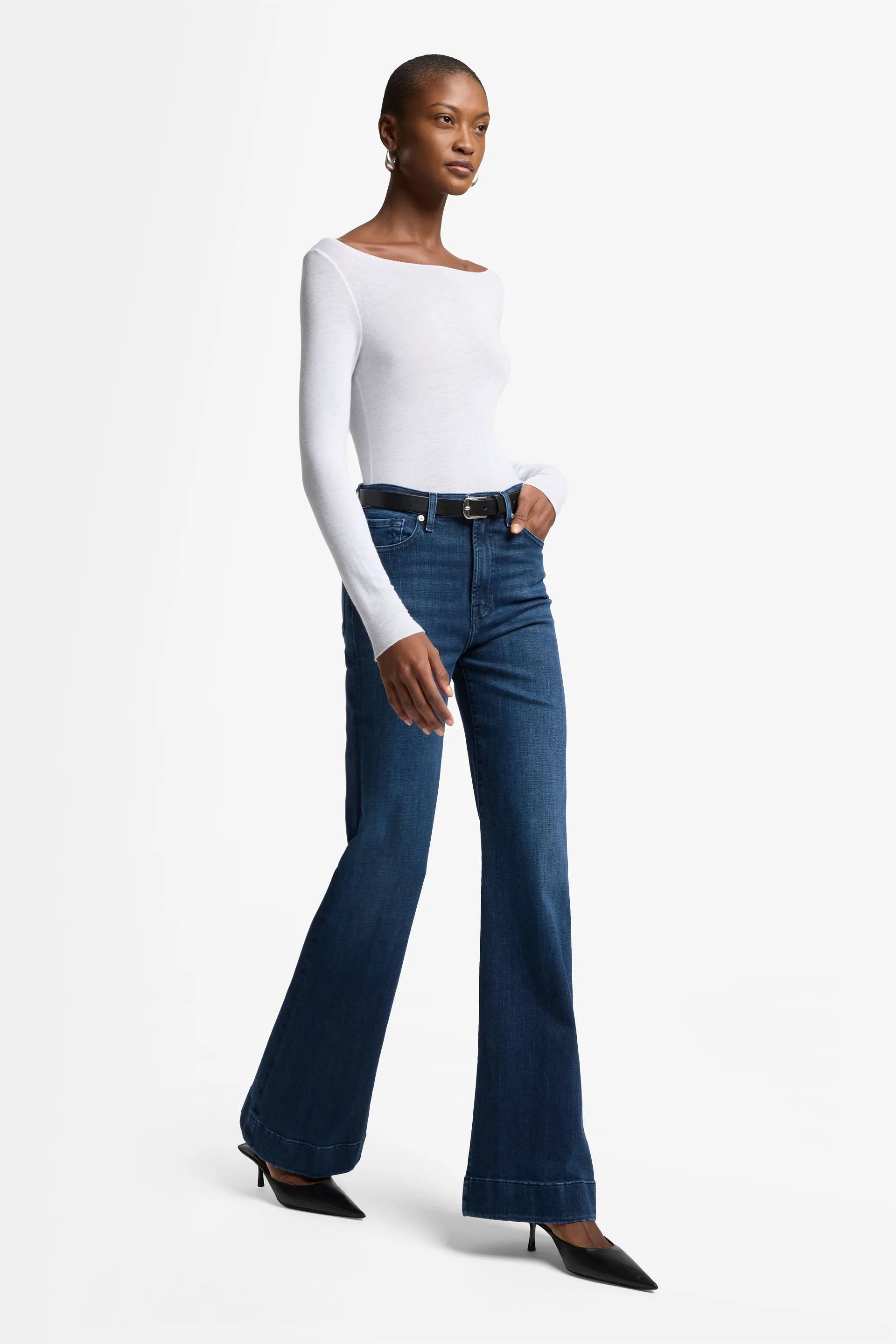 7 For All Mankind_Dark Blue_Modern Dojo in Slim Illusion_7U330C42_1BR_06