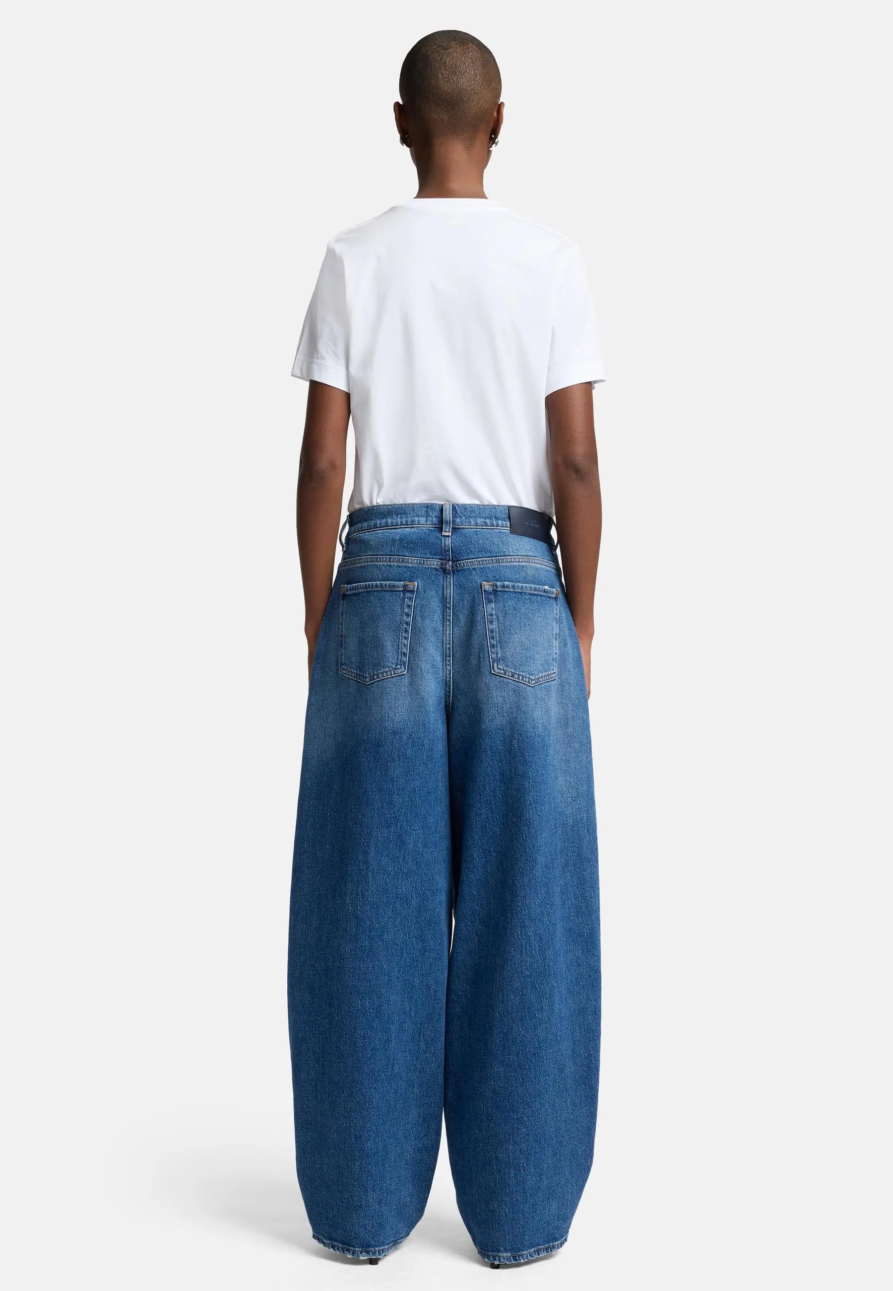 7 For All Mankind_Mid Blue_Balloon Explorer Jeans_7UF50C65_EPR_04