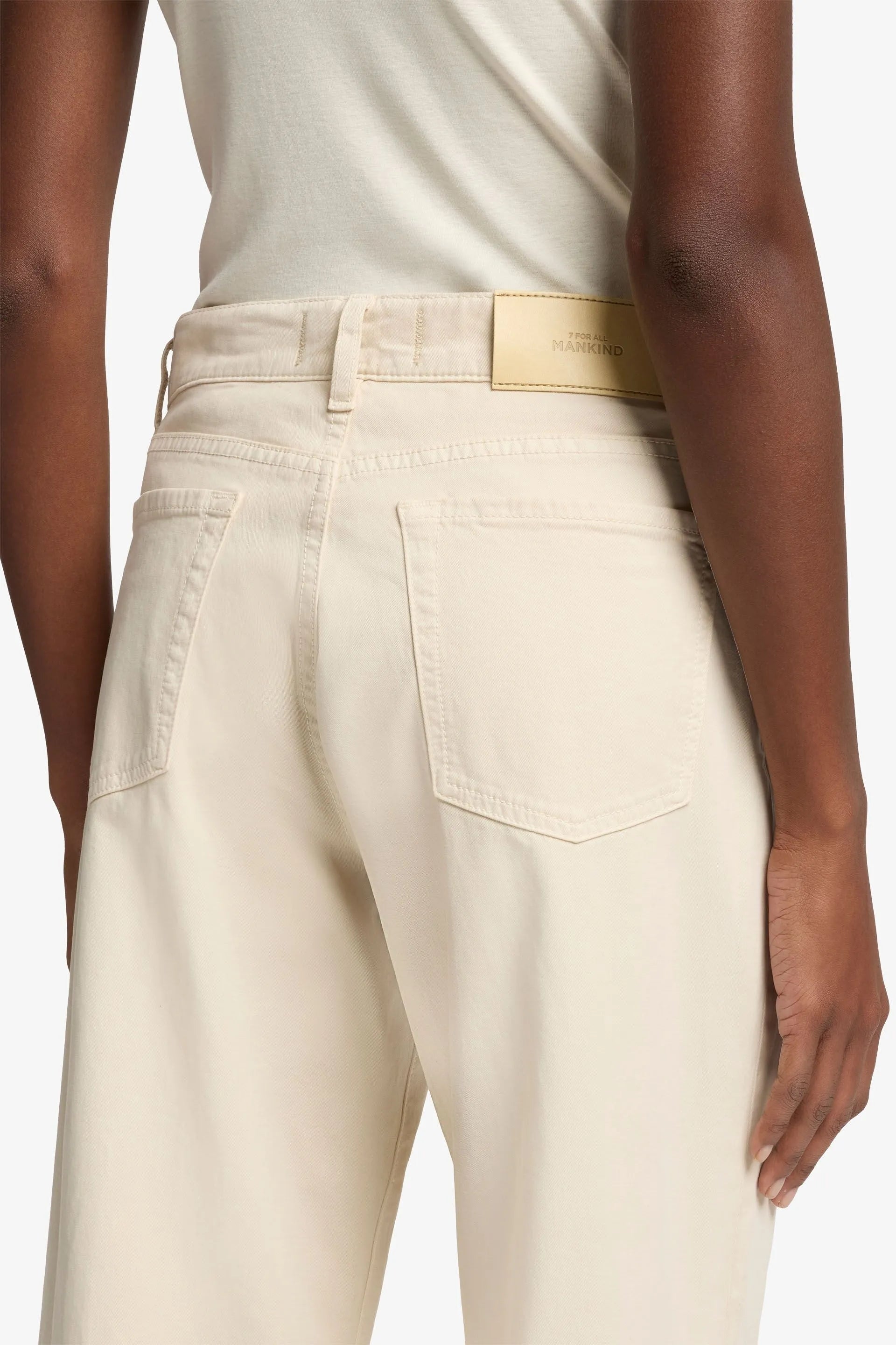 7 For All Mankind_White_Lotta in Comfort Twill_7UG20E39_1A7_03