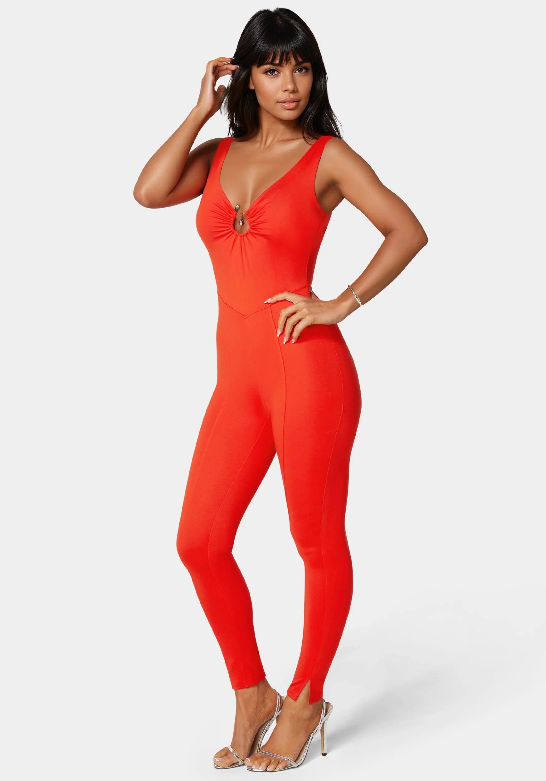 Bebe_Trim Detail V-Neck Catsuit_7skg0164be_Grenadine_02