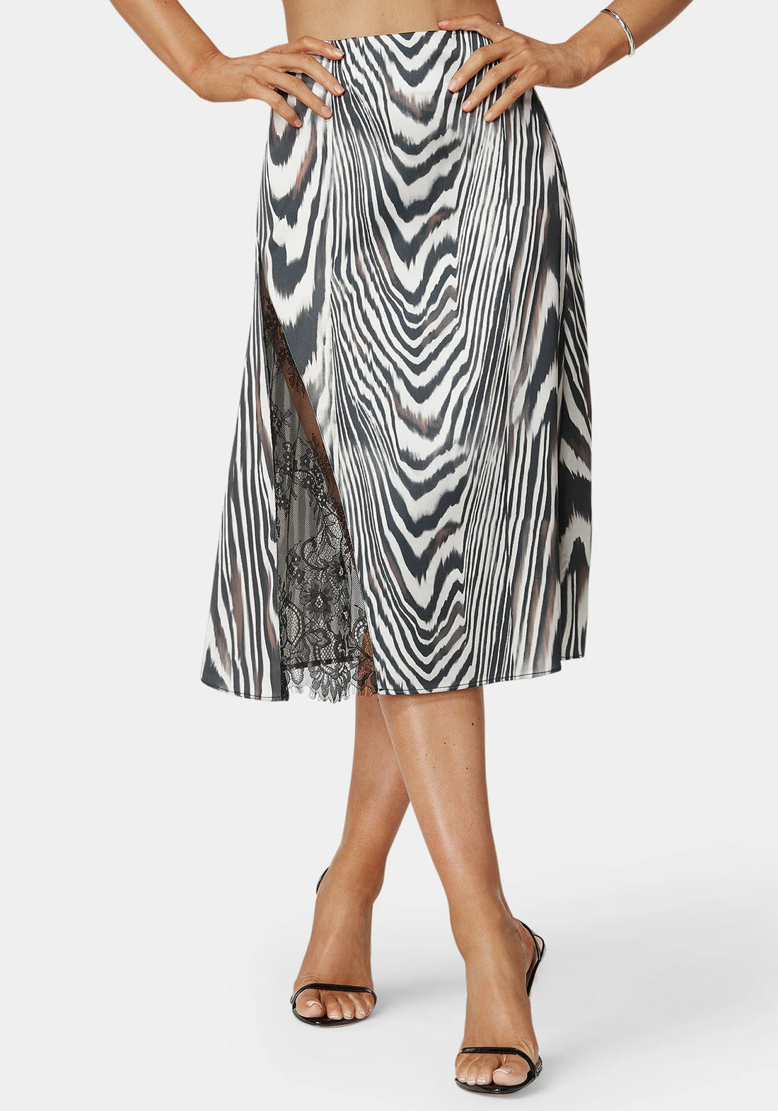 Bebe_Asymmetric Lace Insert Satin Skirt_7swk0170be_2 Tones Zebra Print_02