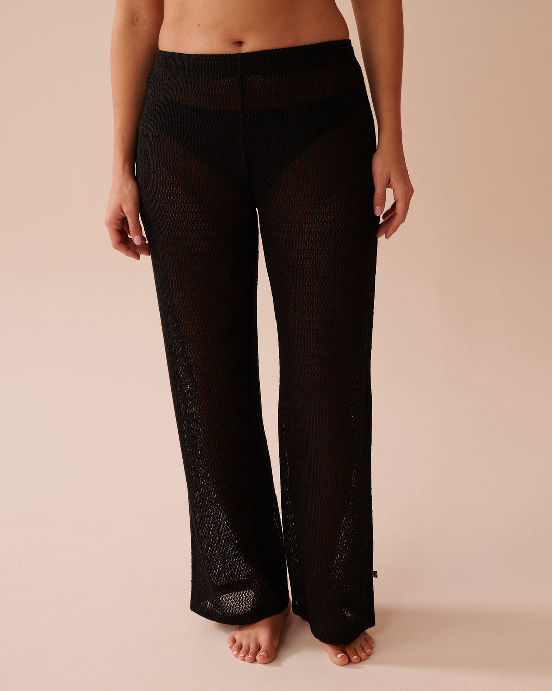 La Vie en Rose_Crochet Pants_80200062_00001_01