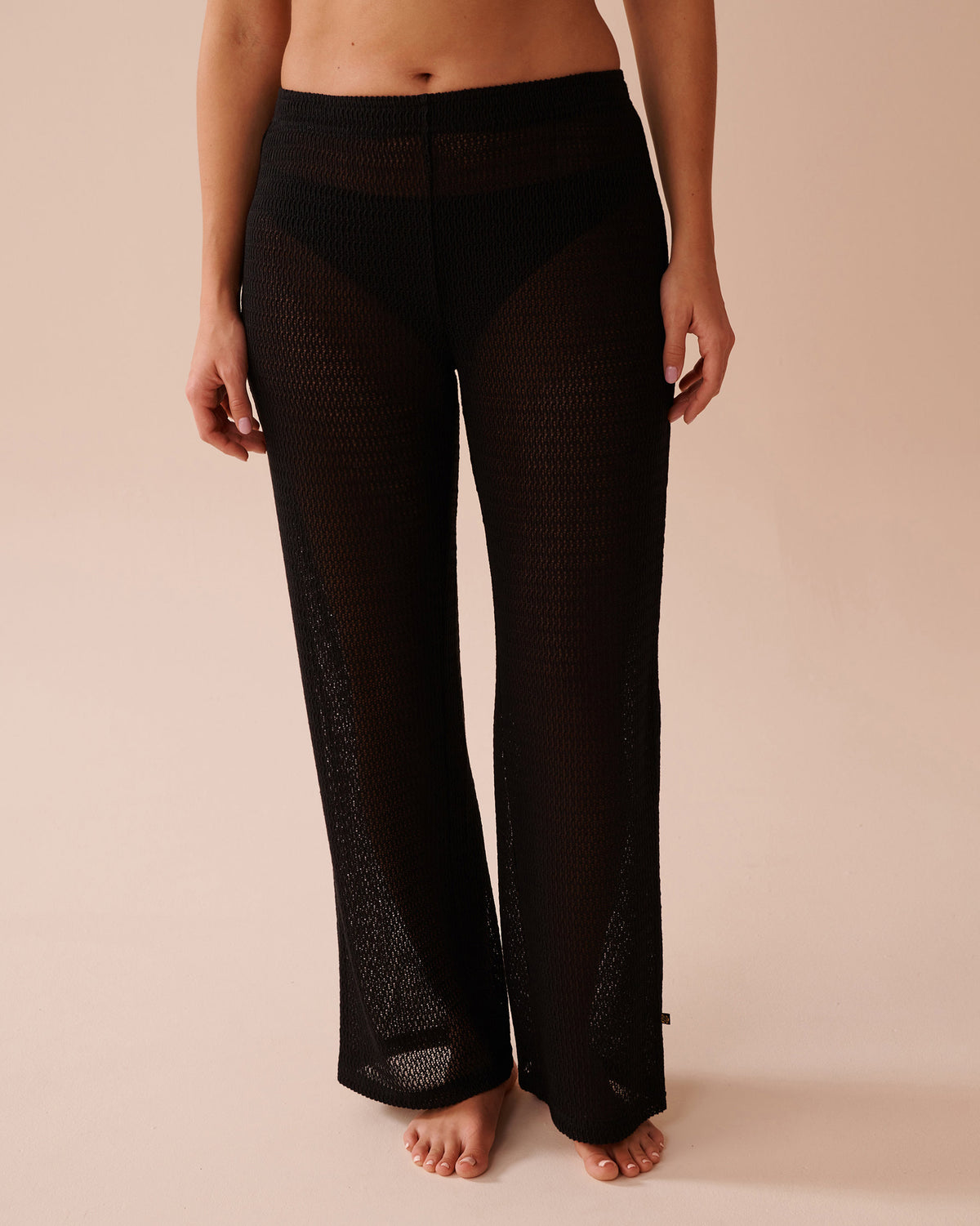 La Vie en Rose_Crochet Pants_80200062_00001_01
