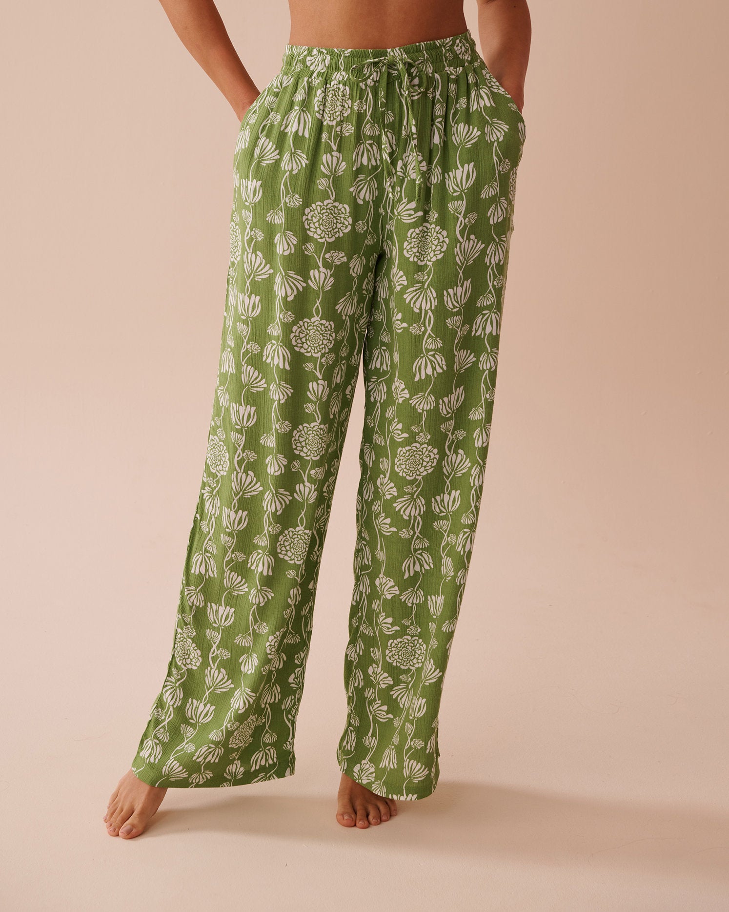 La Vie en Rose_Gauze Pants_80200063_P30112_01