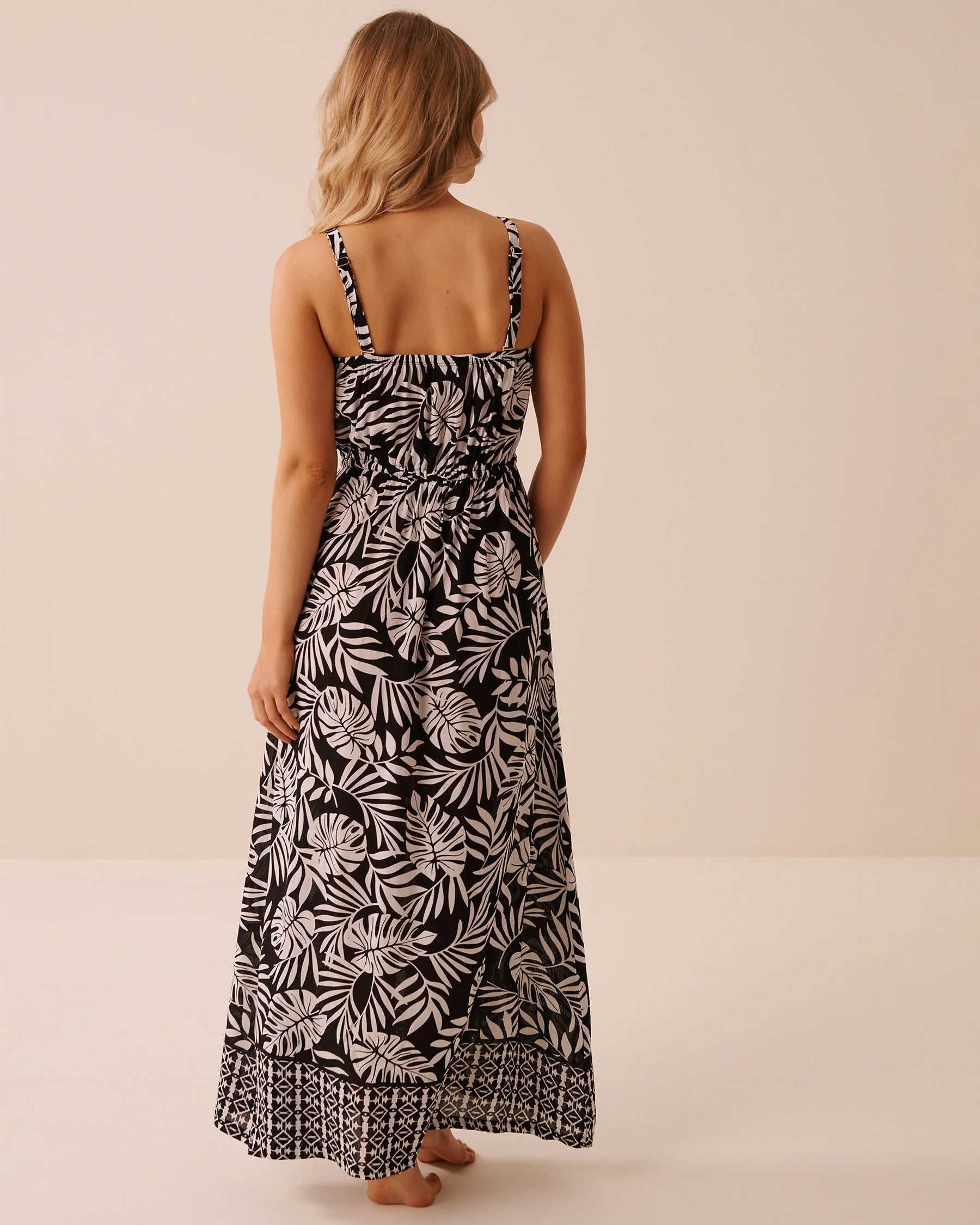La Vie en Rose Black Beauty Grace Bay Placeme Women Tropical Gauze Maxi Dress SKU: 80300135_P00509 Image 02