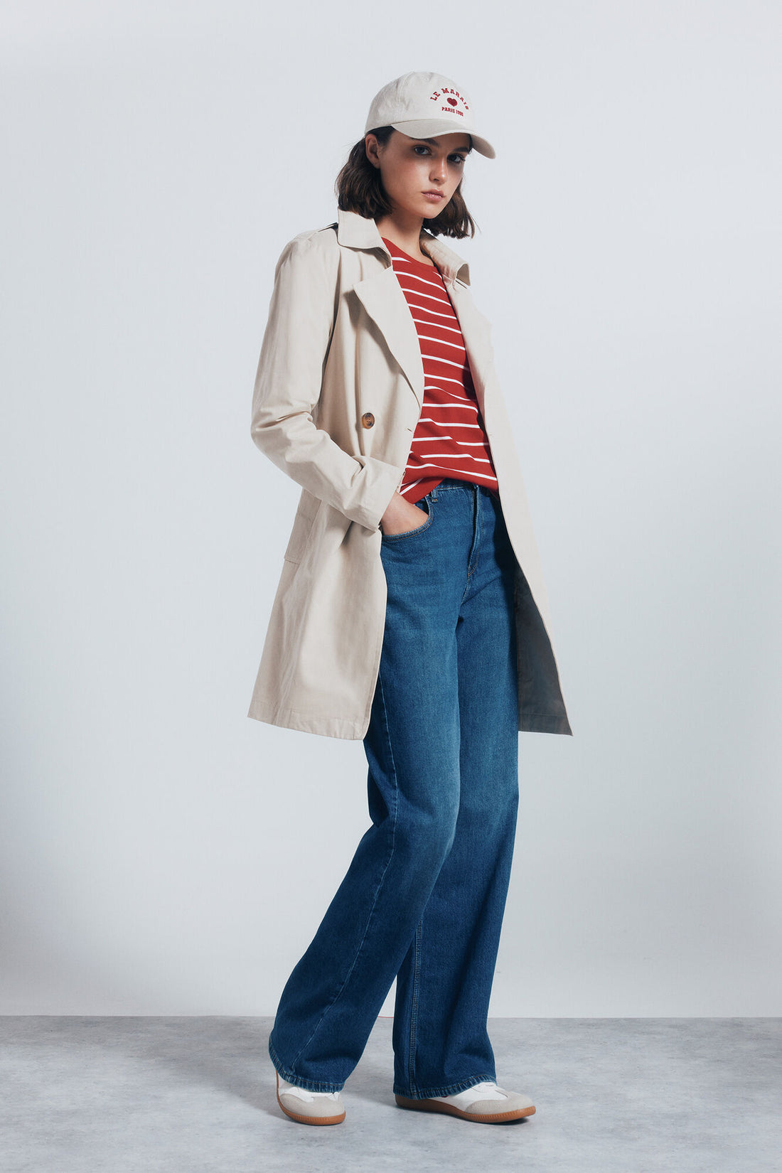 Springfield_Beige_Buttoned Trench Coat with Belt_8232579_55_02