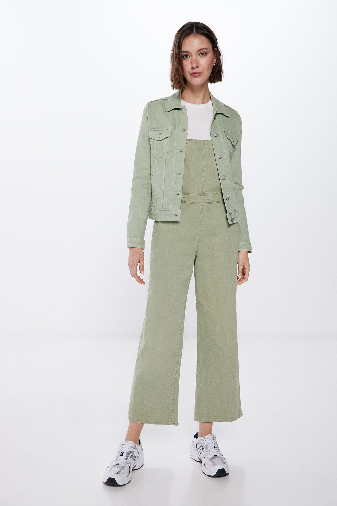 Denim Button Up Jacket_8277627_28_04