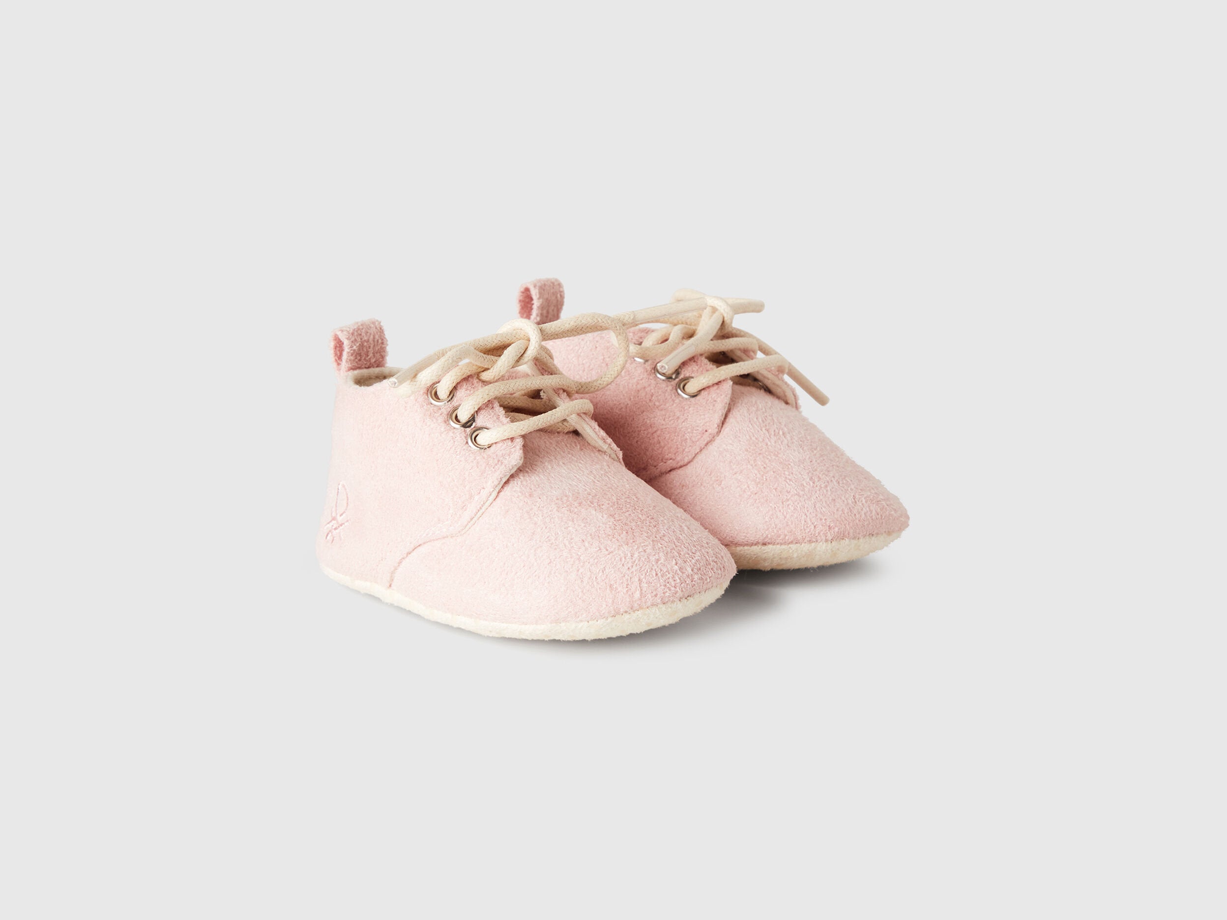 Benetton_Suede-Look Shoes_82W7AD00G_08Q_02