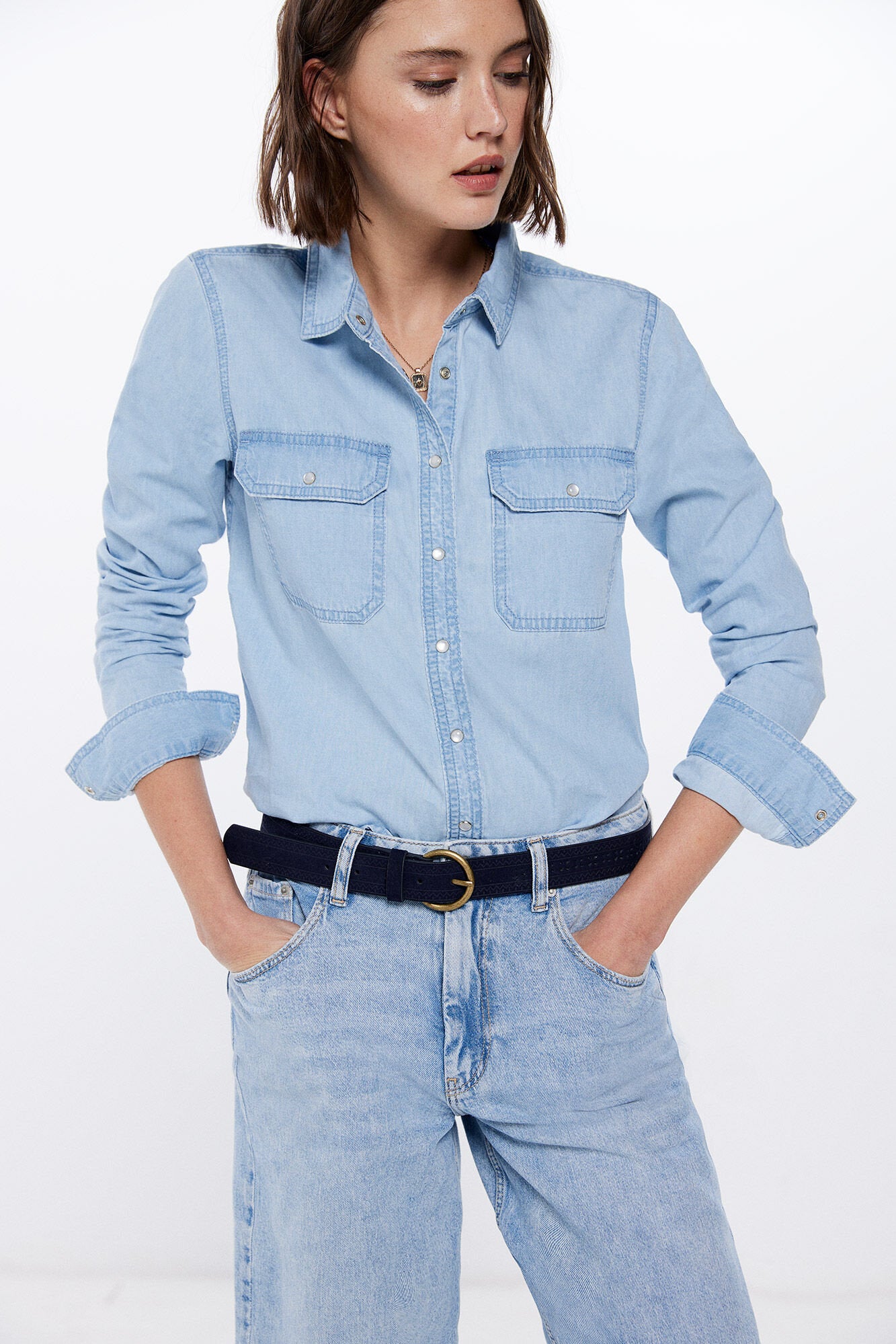 Belt With Gold Buckle_8467057_90_05