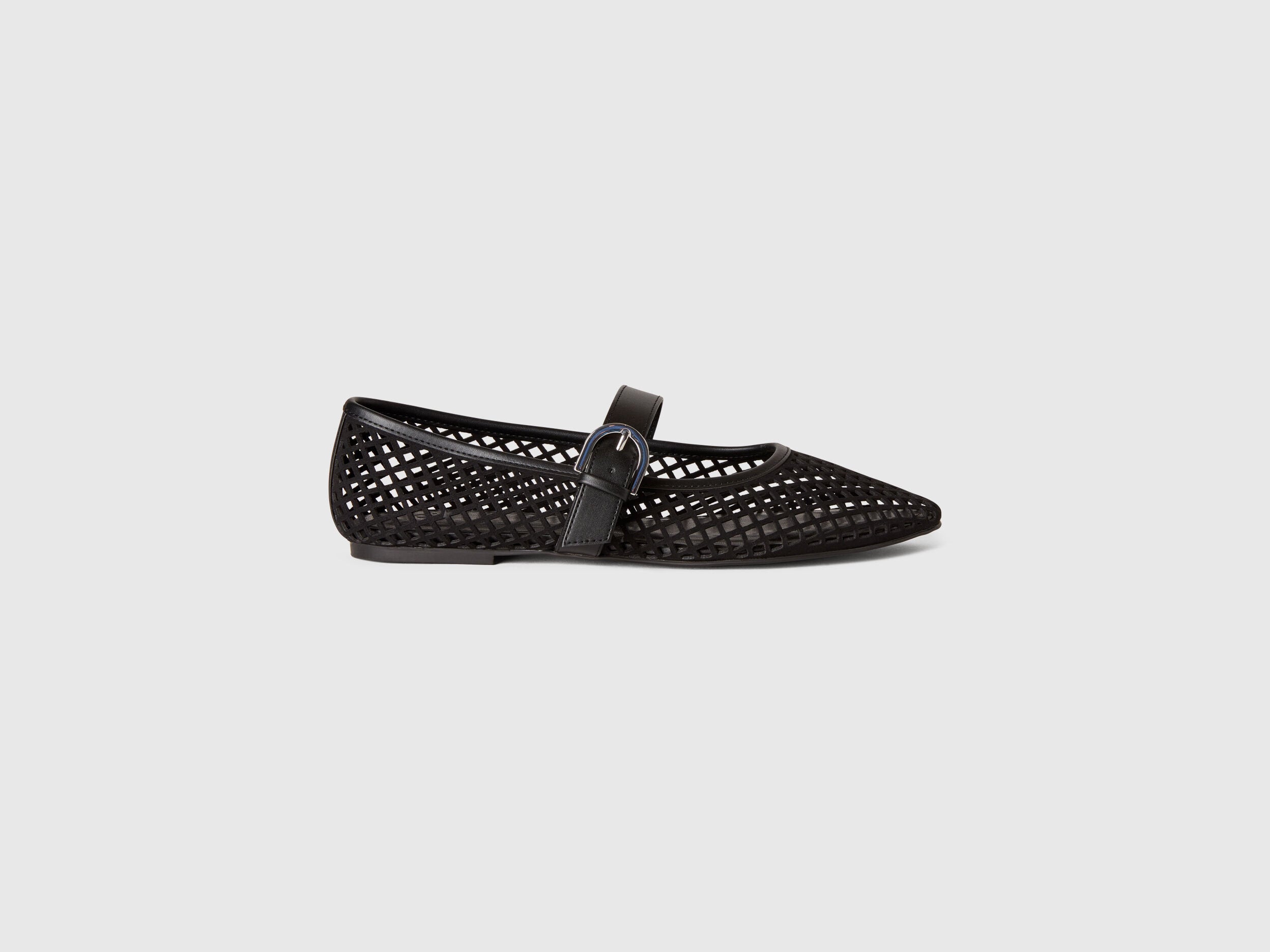 Benetton_Mesh Flats_87FCDD03Q_100_01