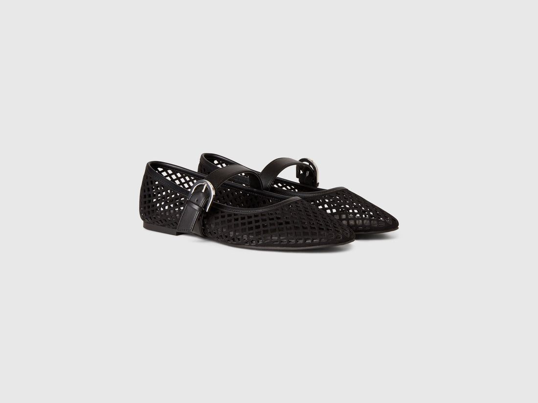 Benetton_Mesh Flats_87FCDD03Q_100_02