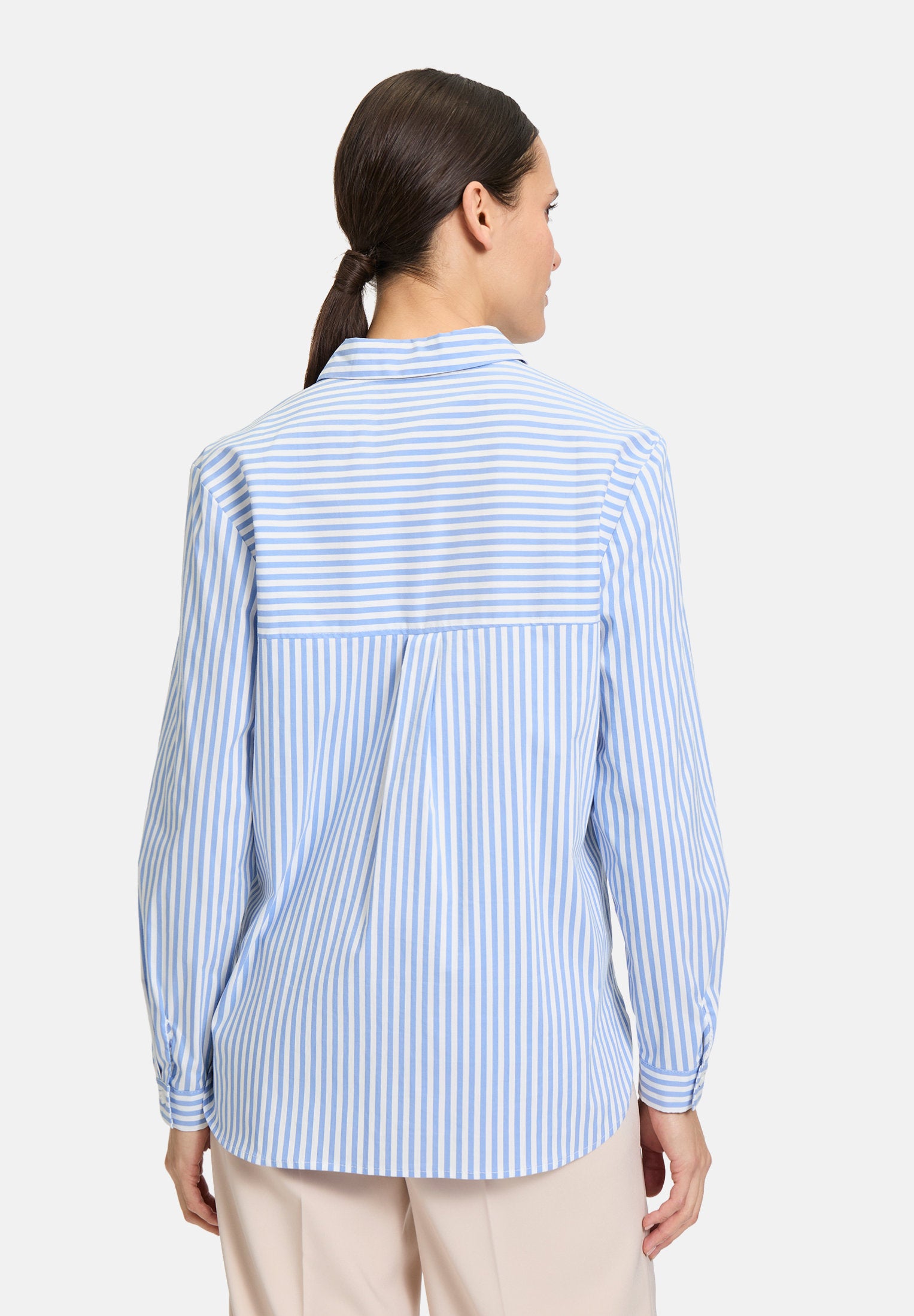 Betty Barclay_Collared Shirt Blouse_8802-1008_1880_03