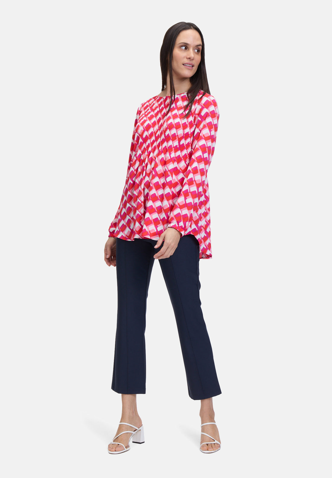 Betty Barclay_Slip Blouse with Pleats_8807-1093_4811_02