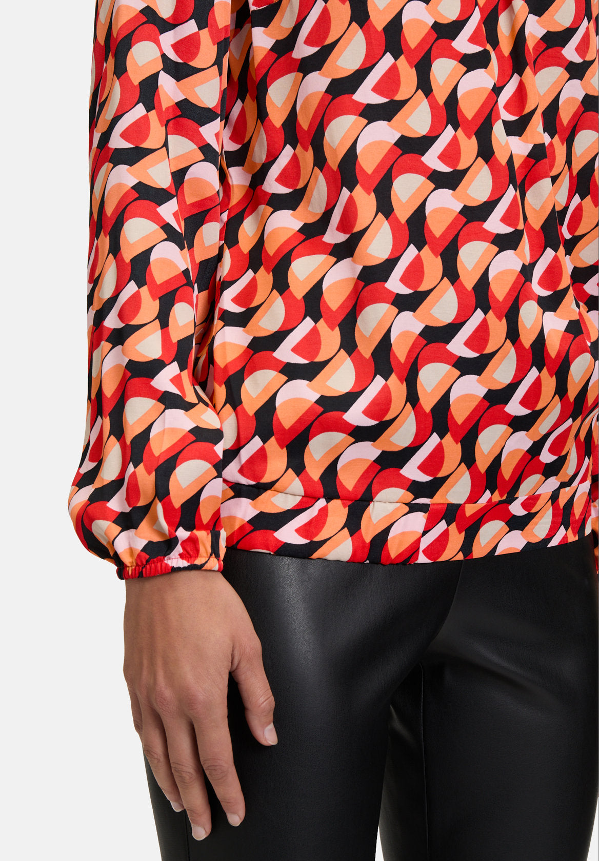 Slip-On Blouse with Pattern_8810-1045_4890_07