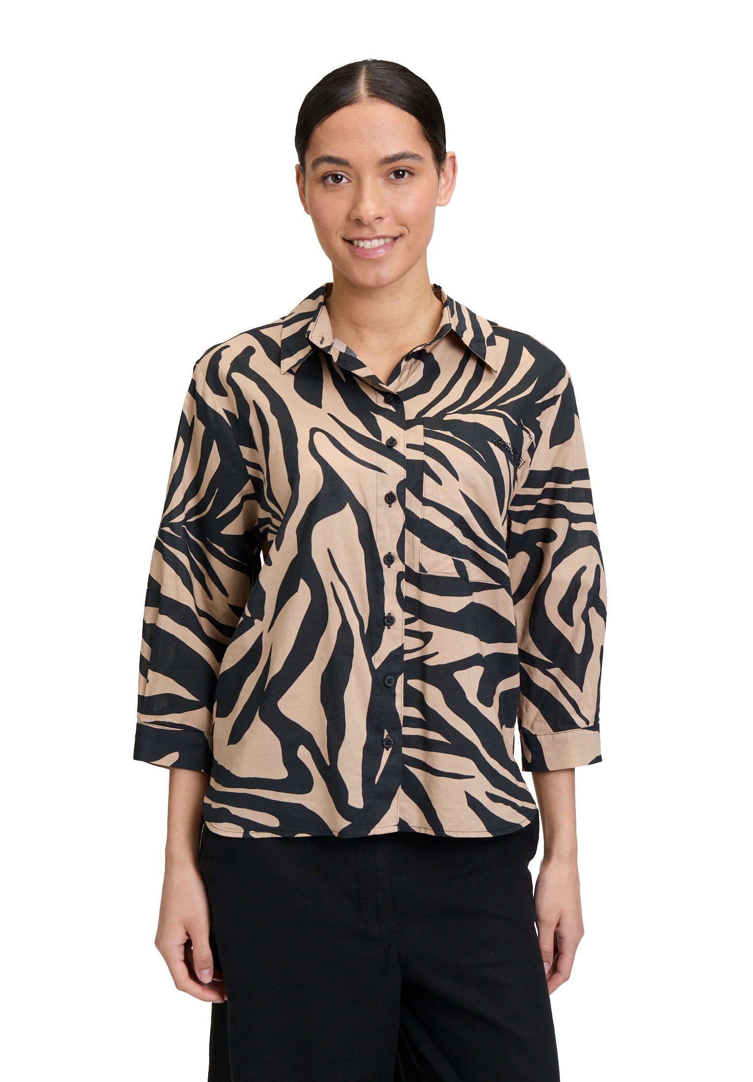 Betty Barclay_Blouse Long 3/4 Sleeve_8814-1213_9875_01