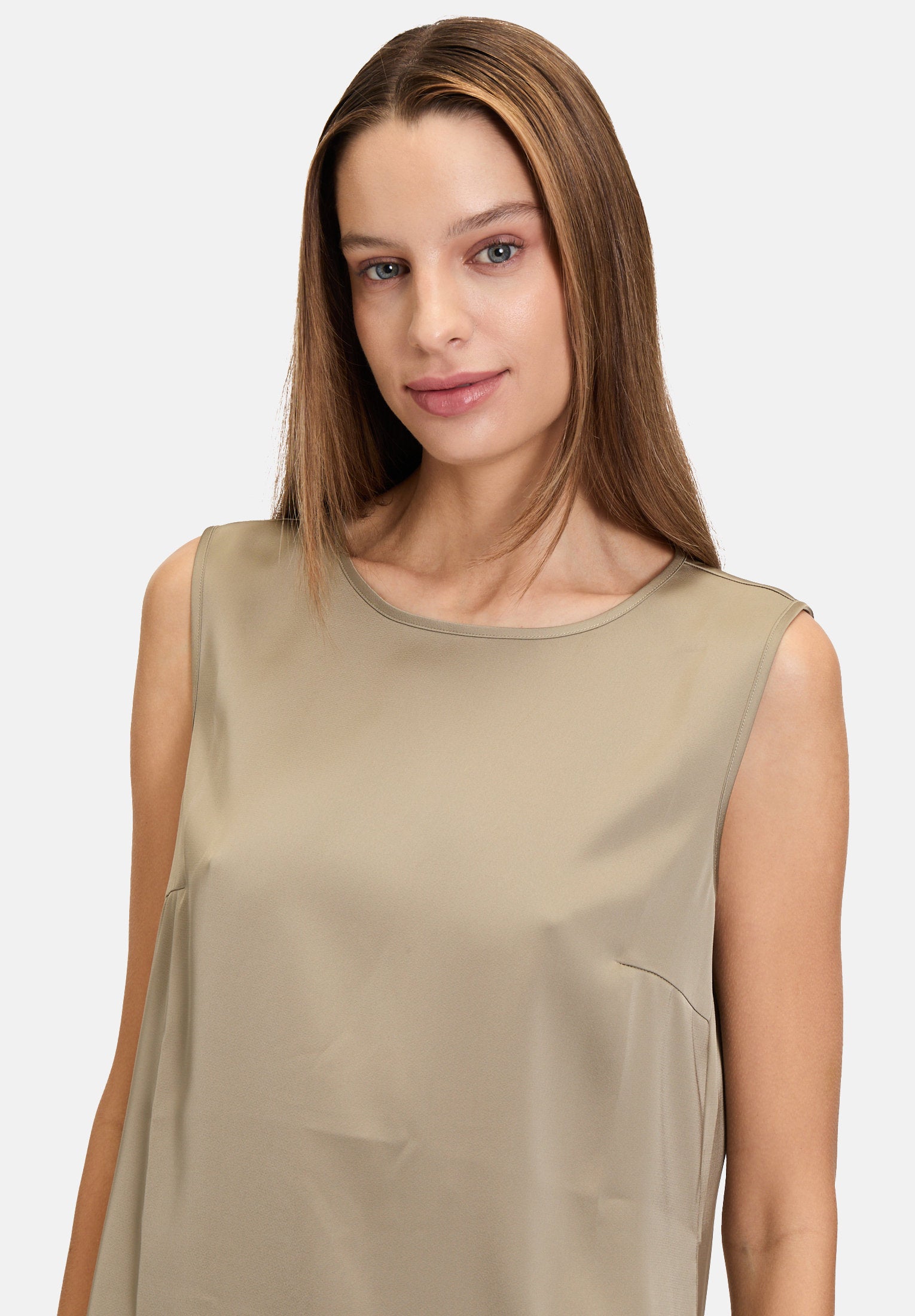 Betty Barclay_Slip-On Blouse_8821-1196_7366_06
