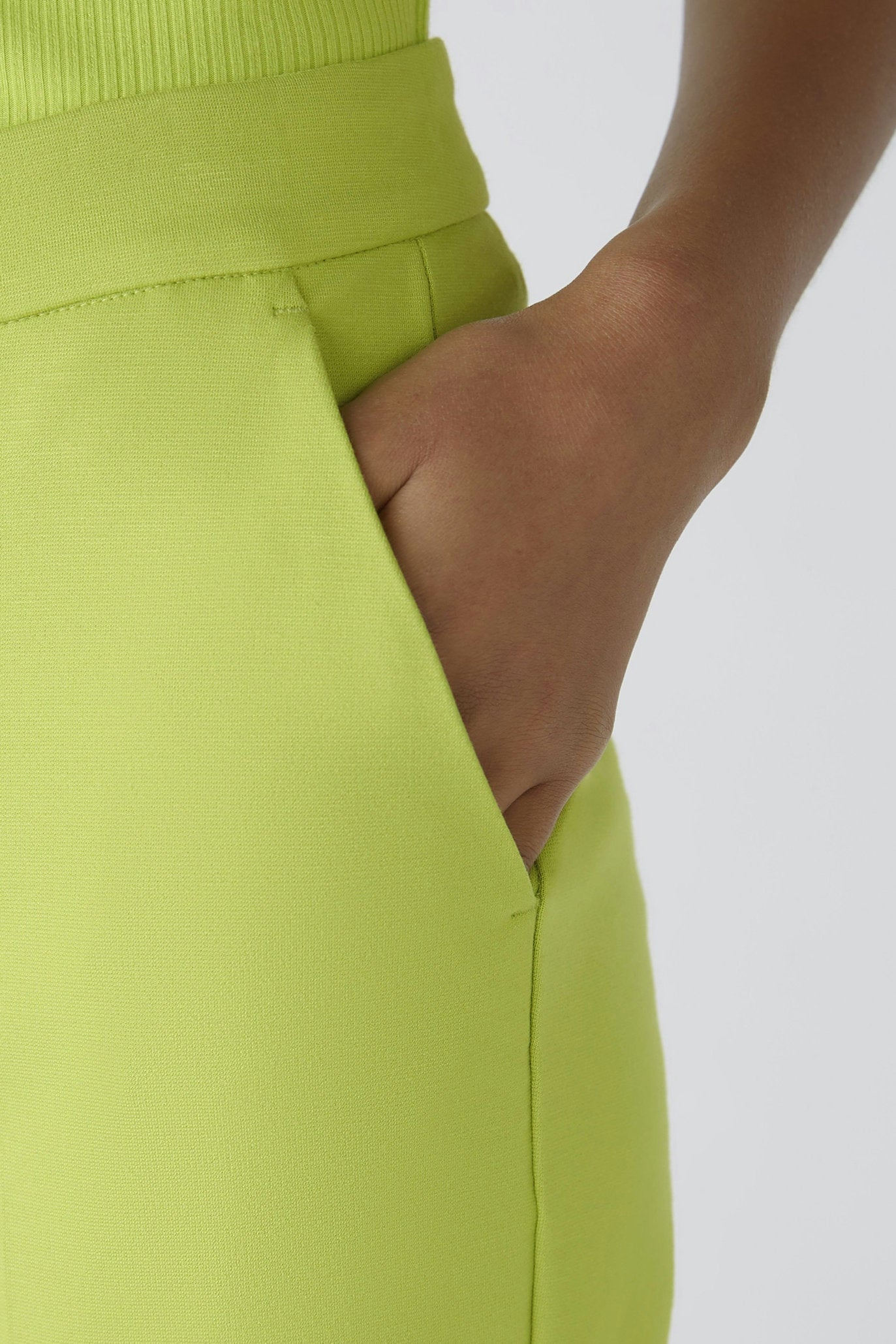 Cropped Feylia Jersey Trousers Slim Fit_88390_6192_05