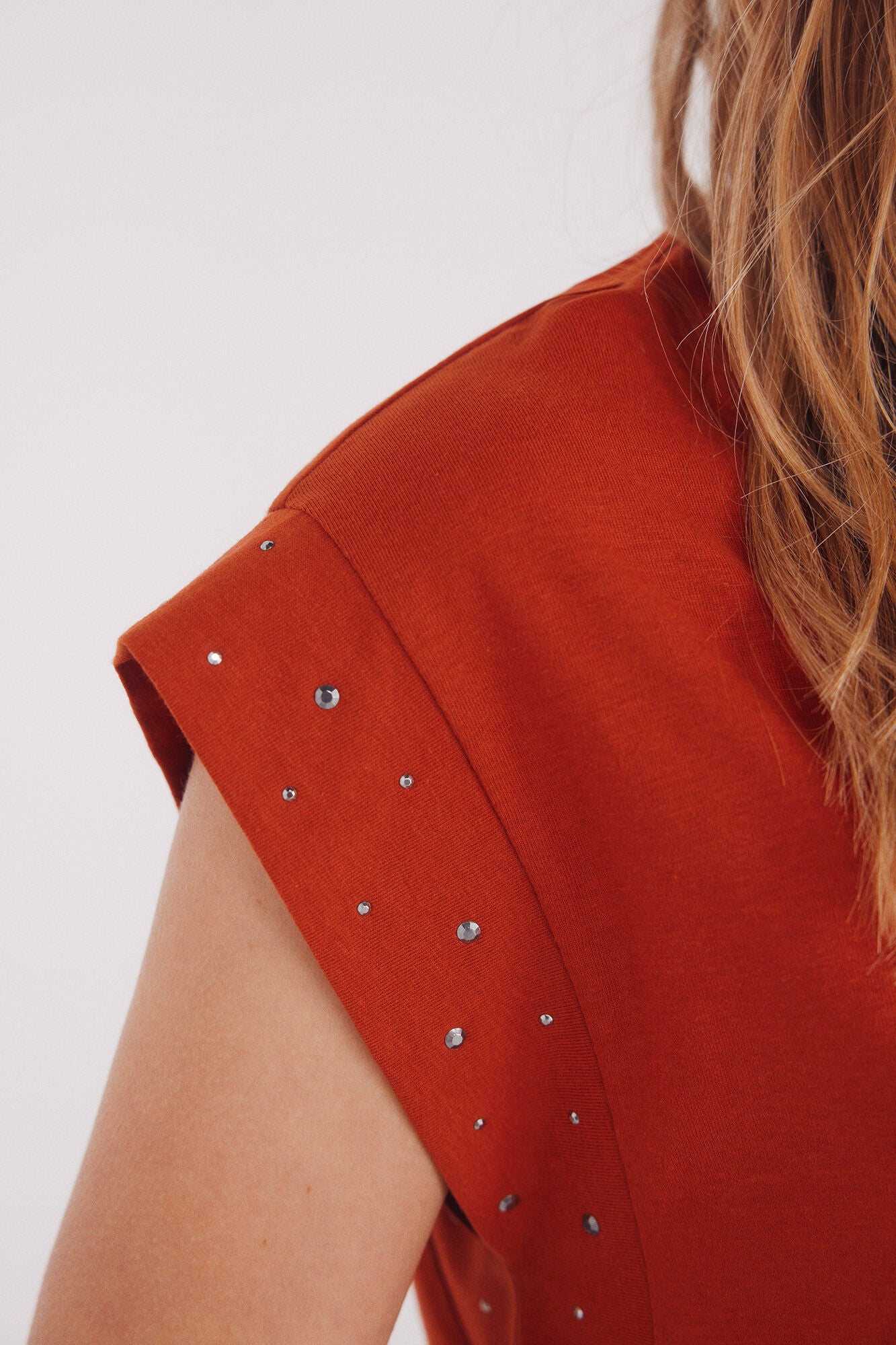 Springfield_Orange_Crystal Studded Sleeves Shirt_8862572_66_02