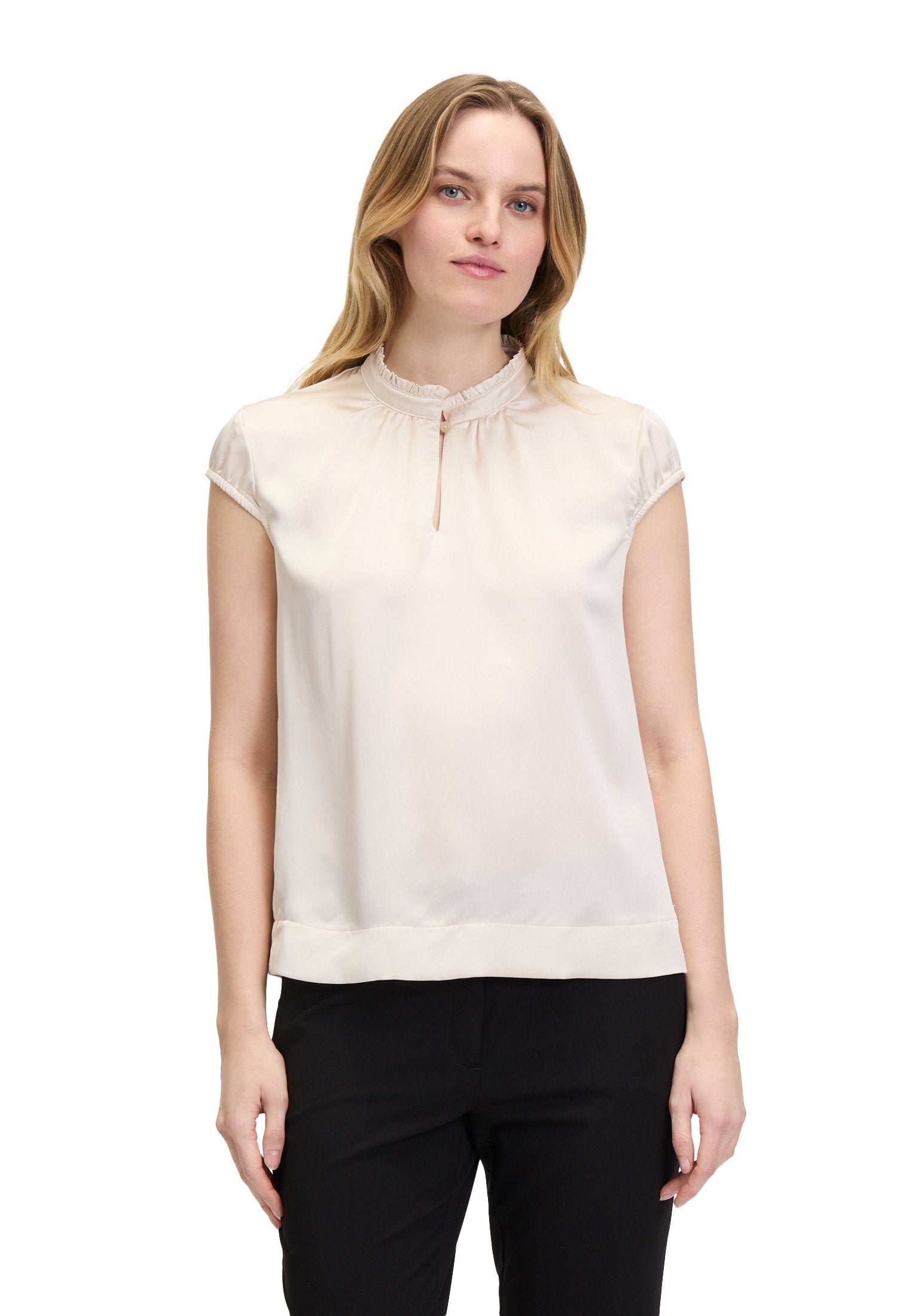 Betty Barclay_Slip Blouse Short Sleeve_8870-3394_1098_01