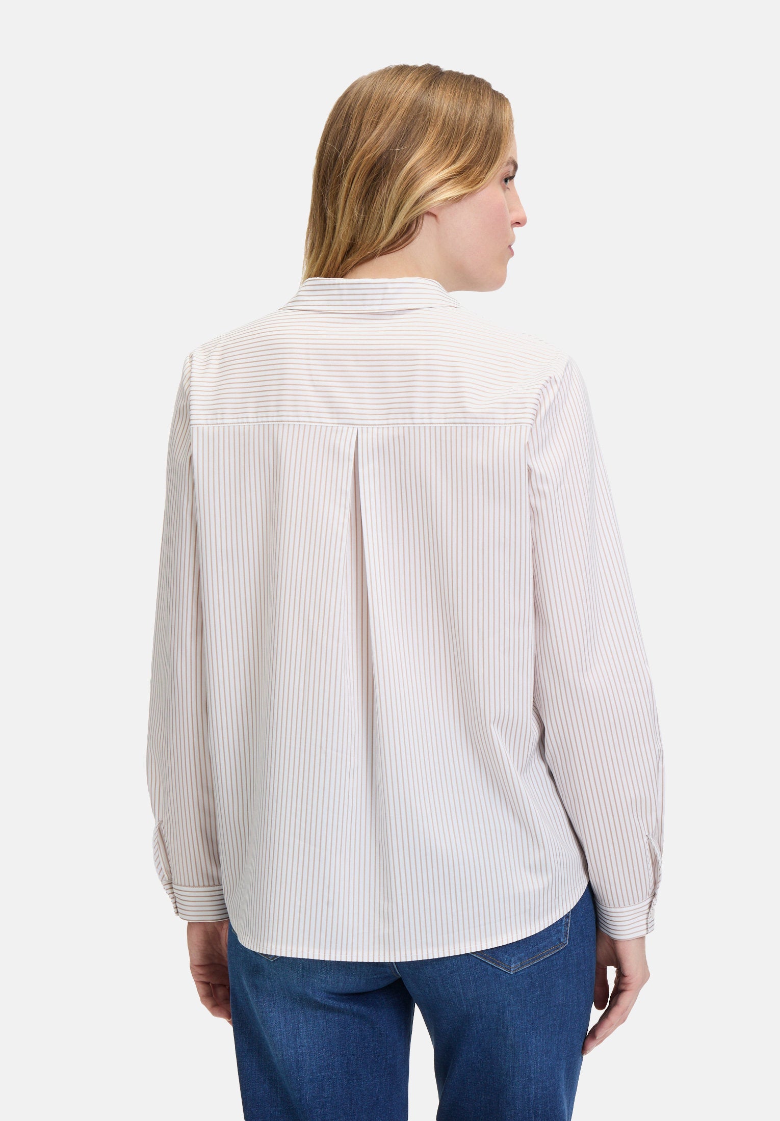 Betty Barclay_Long-Sleeved Blouse with Stripes_8886-3150_1878_03