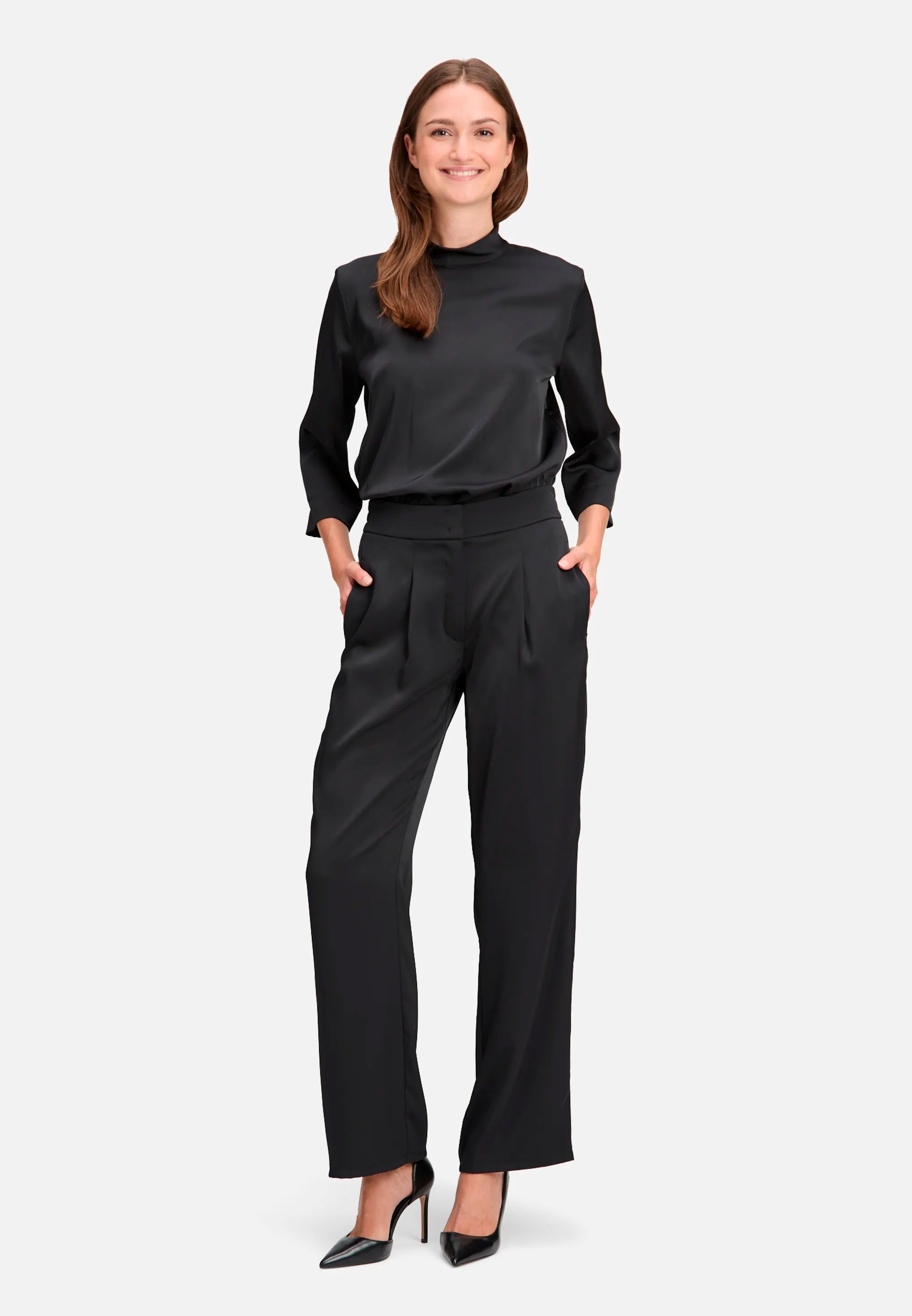 Betty Barclay_Black_Slip-On Blouse, Solid Color_8943-1196_9045_02