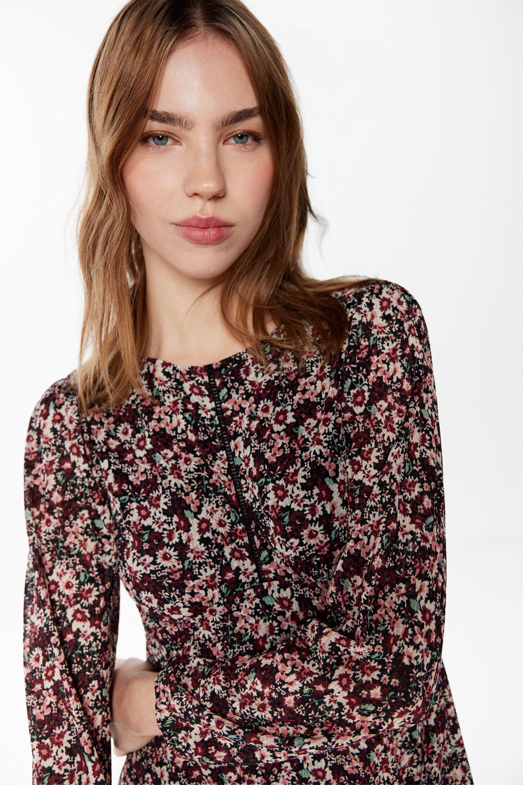 Printed Short Dress_8957545_01_03