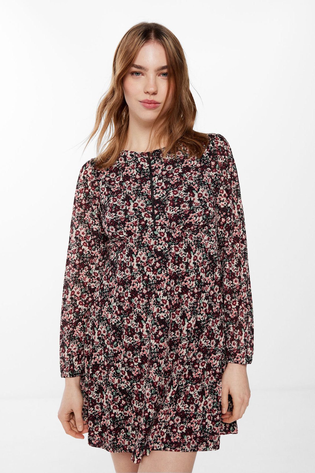 Printed Short Dress_8957545_01_04