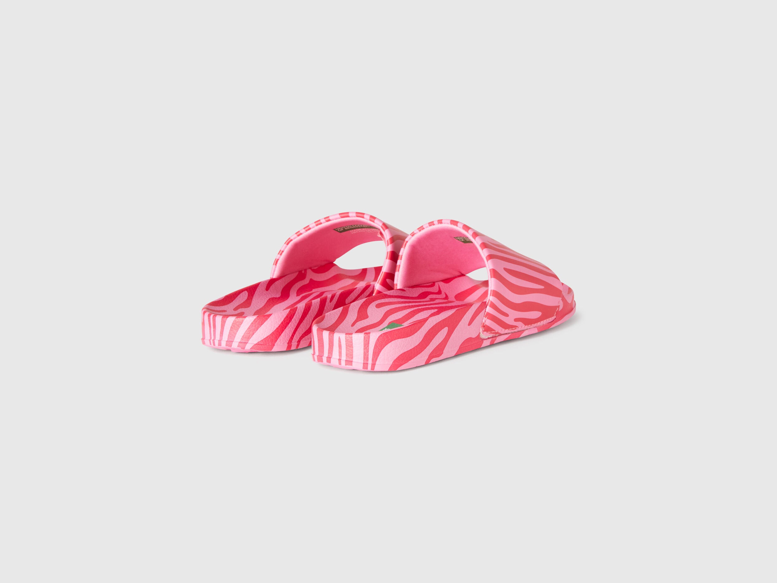Benetton_Animal Print Sandals_89W40D01G_902_03