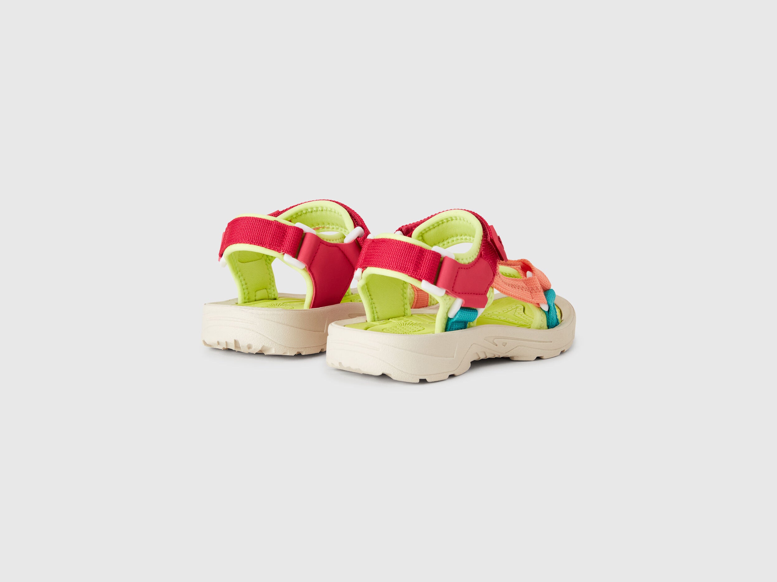Benetton_Open-Toe Sandals_8EIKCD01R_18A_03