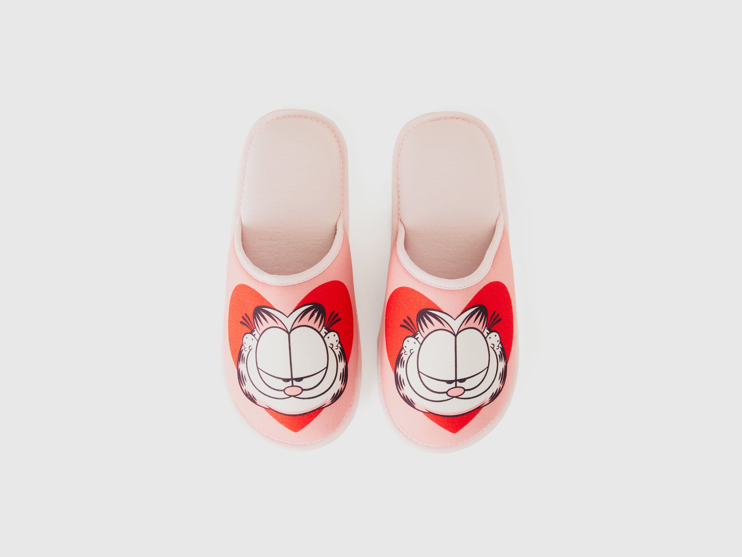 Garfield Slippers ©2024 By Paws_8G5M0D015_901_04