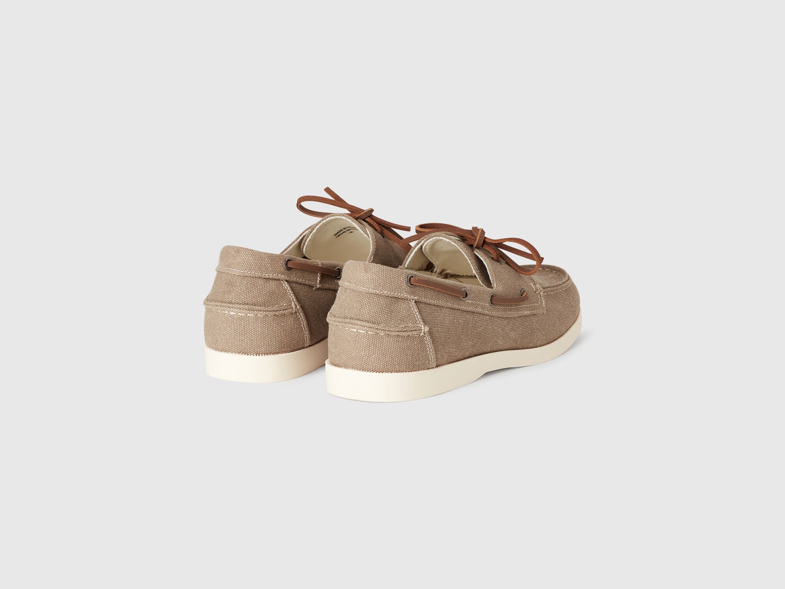 Benetton_Moccasins with Laces_8J9EUD02T_393_03