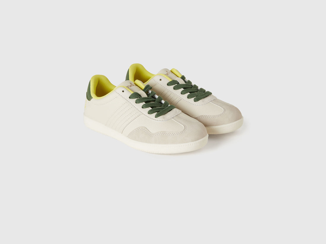 Benetton_Creamy White_Sneakers in Imitation Leather and Suede_8S5VCD01T_074_02