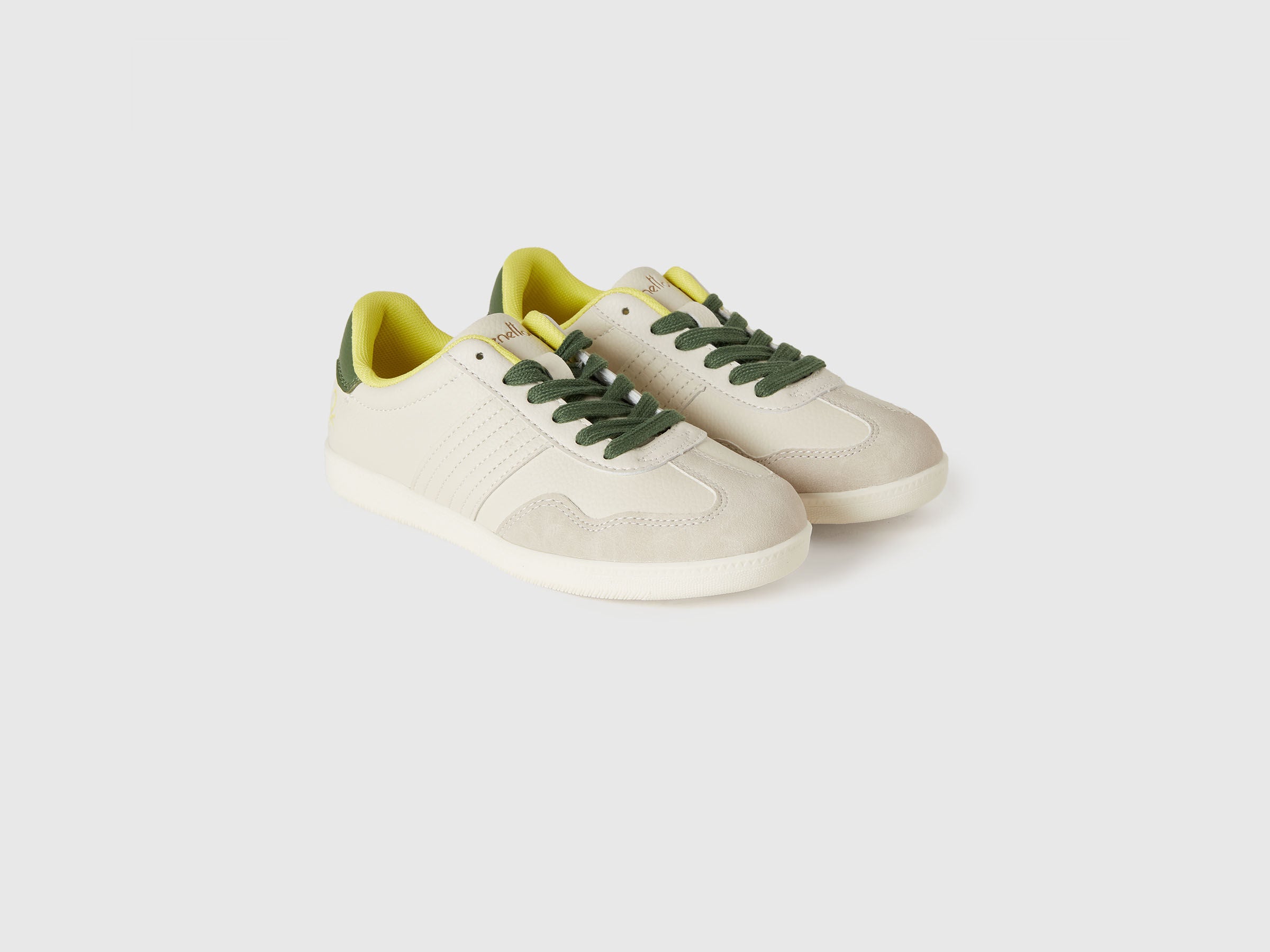 Benetton_Creamy White_Sneakers in Imitation Leather and Suede_8S5VCD01T_074_02