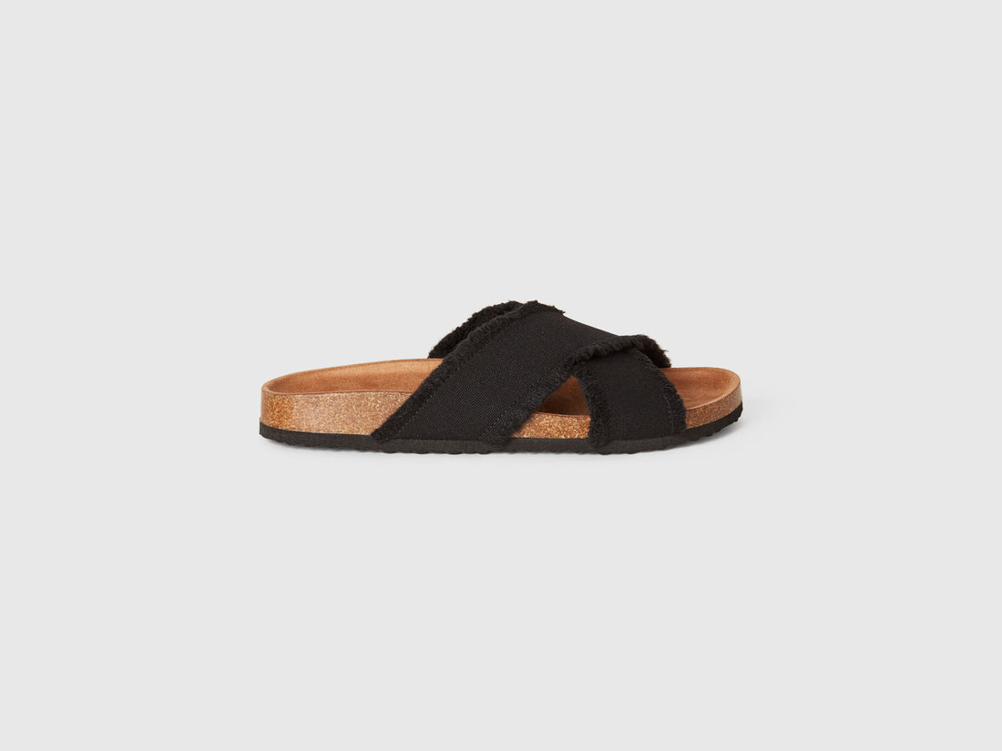 Benetton_Slippers_8Z0S1D01N_906_01