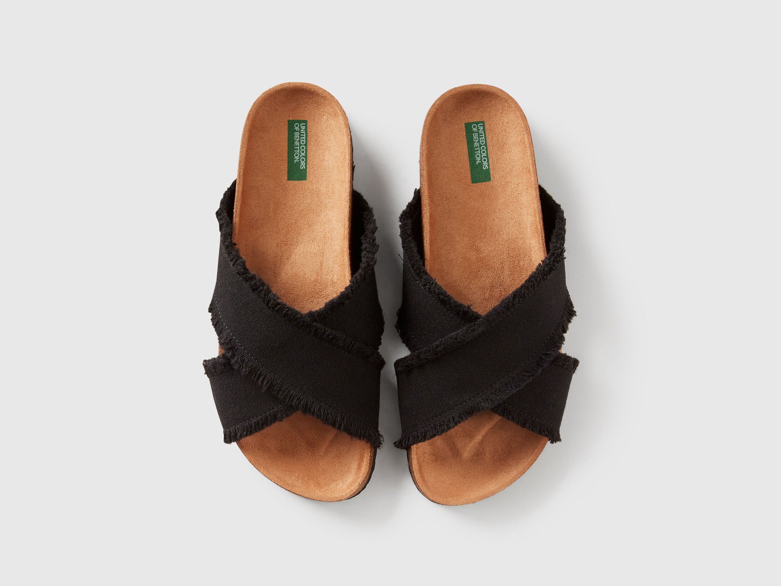 Benetton_Slippers_8Z0S1D01N_906_04